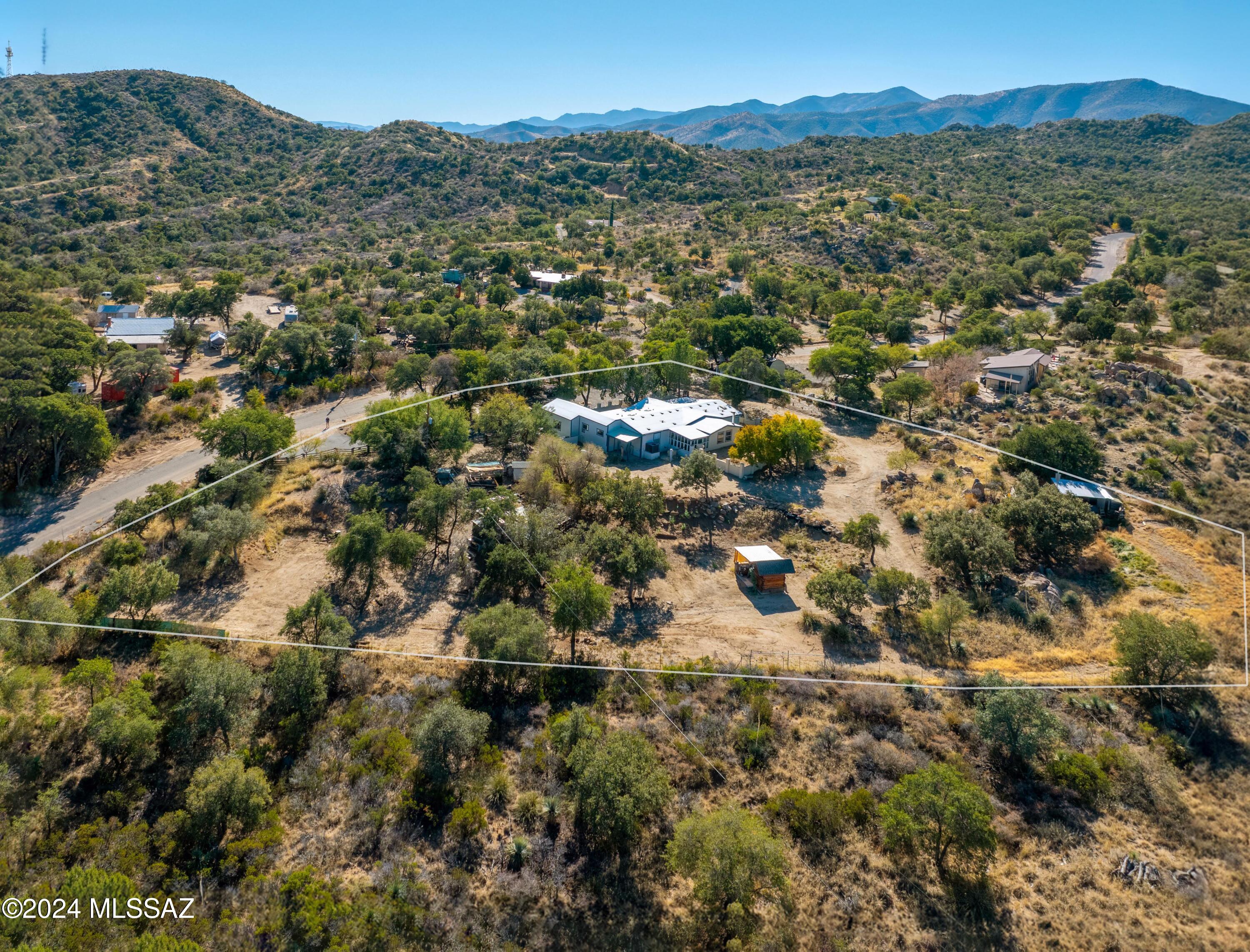 1915 S Cody Loop – photo