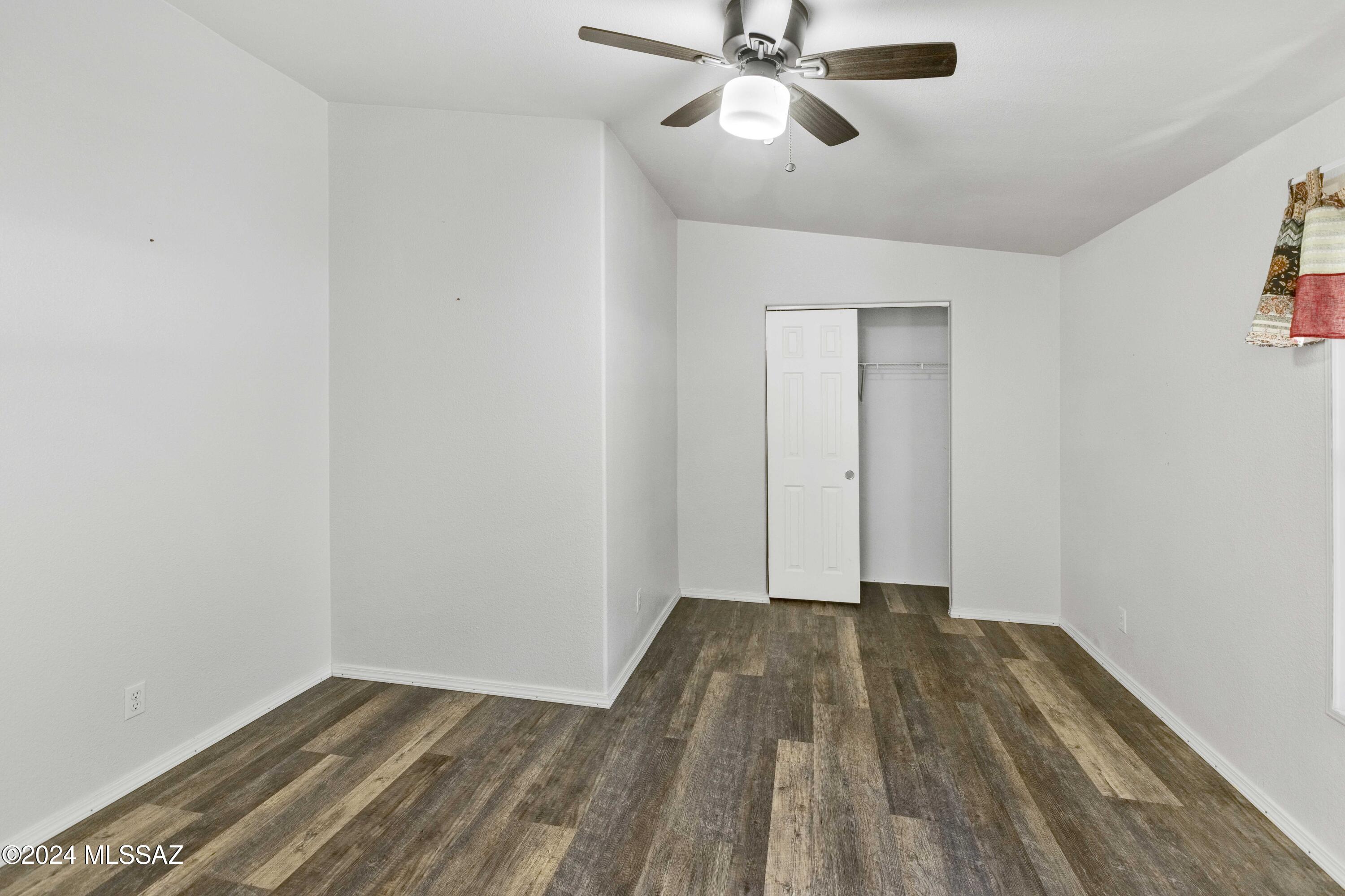 1915 S Cody Loop – photo