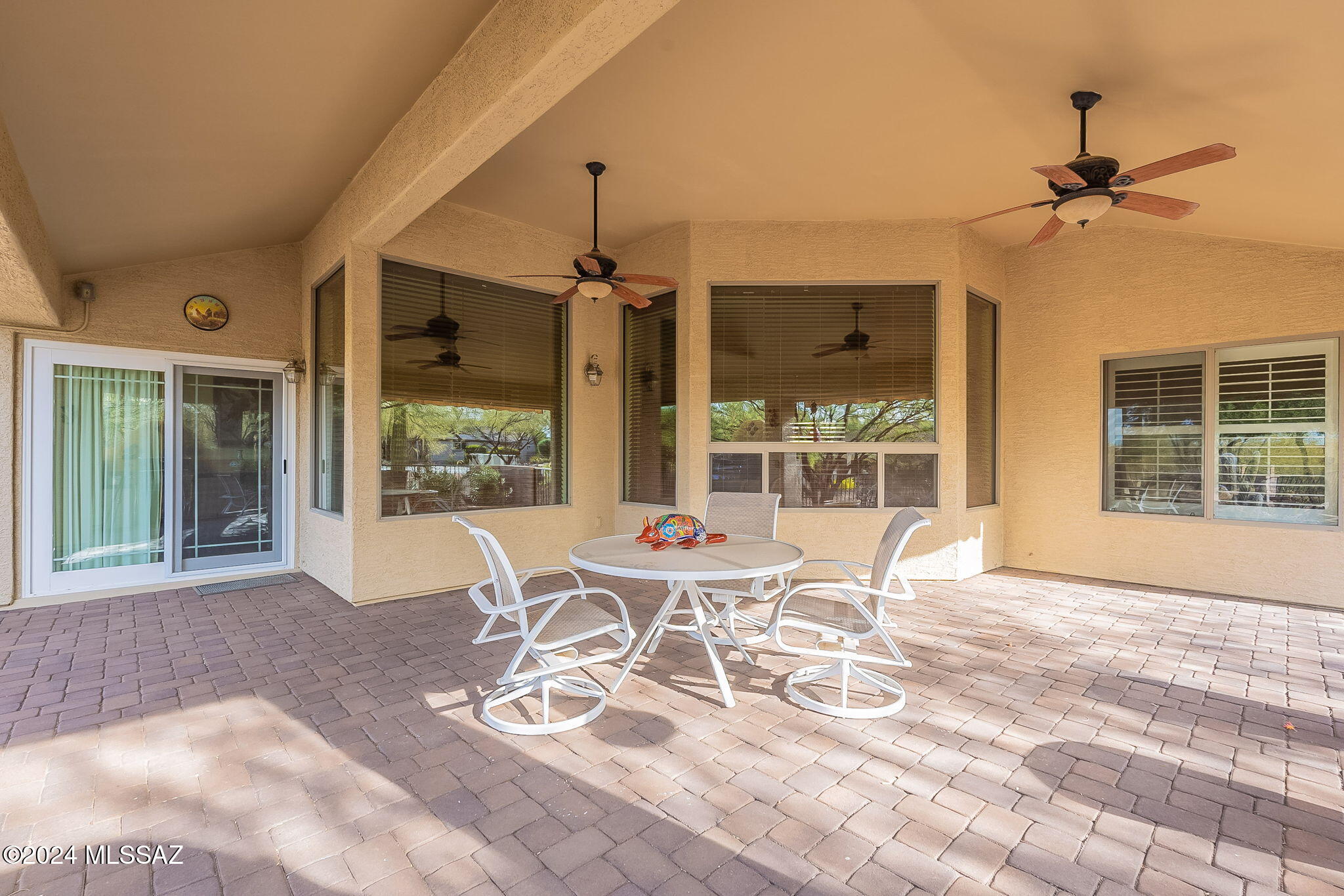 2435 E Mayview – photo