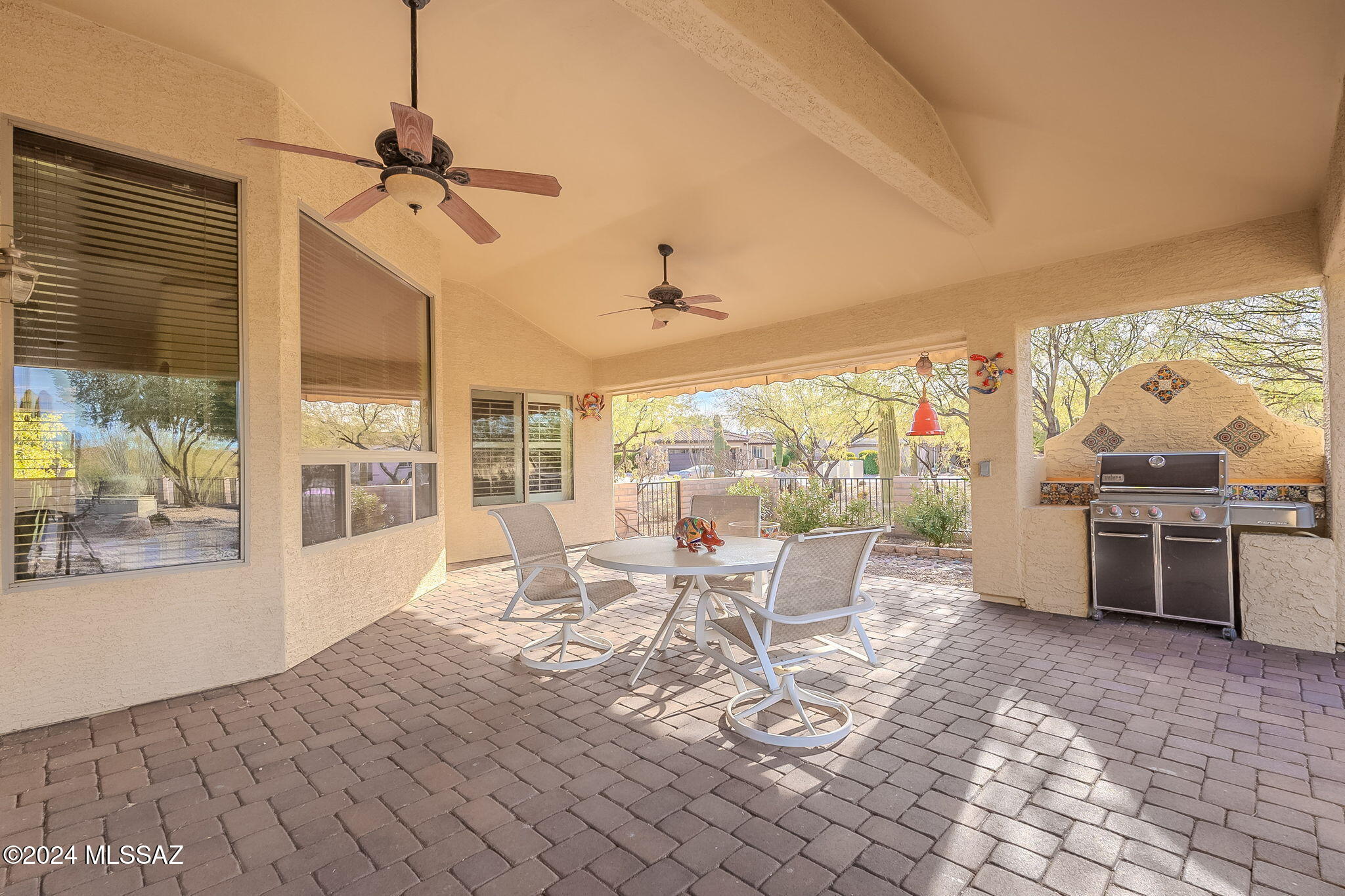 2435 E Mayview – photo