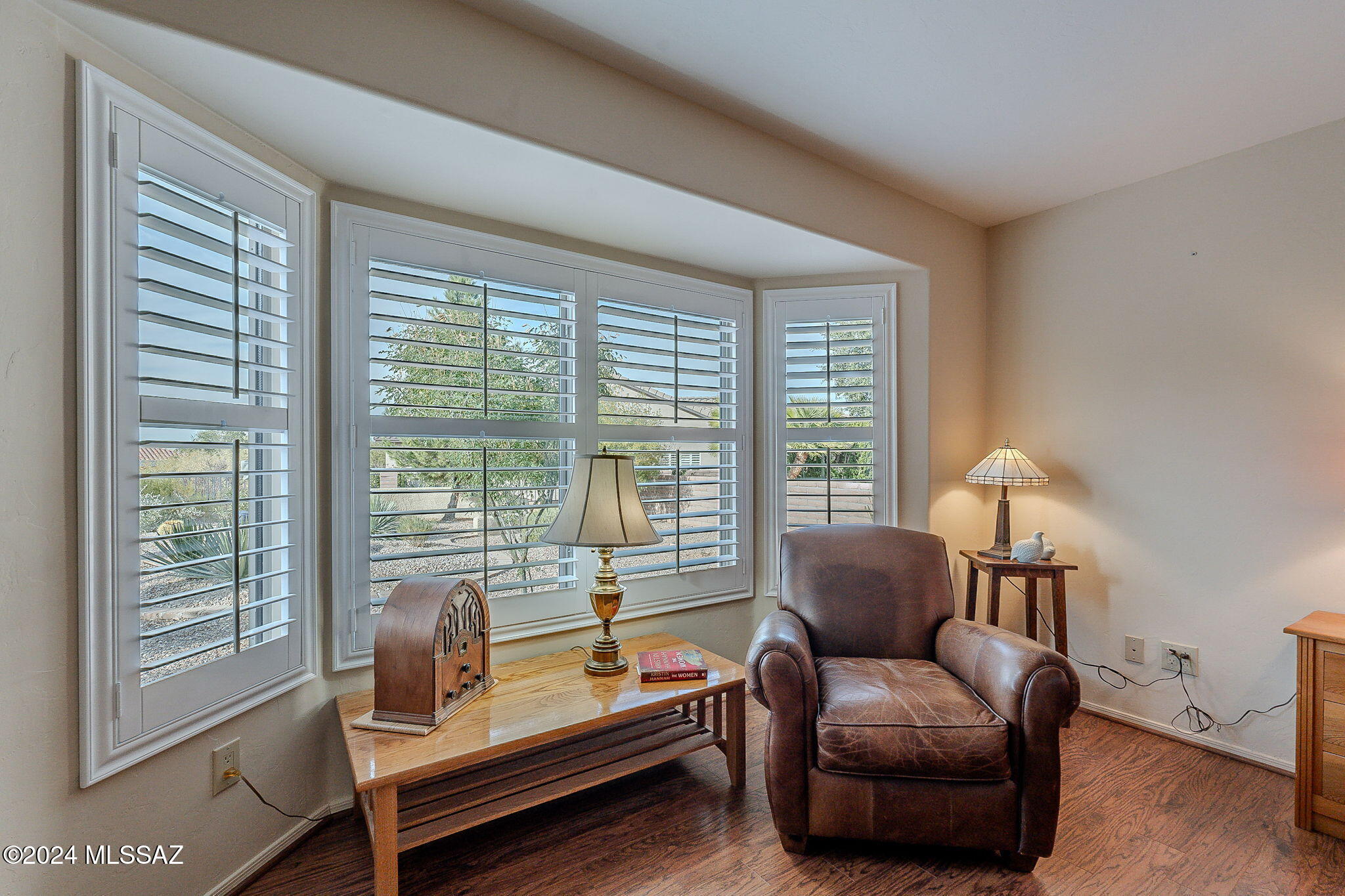 2435 E Mayview – photo
