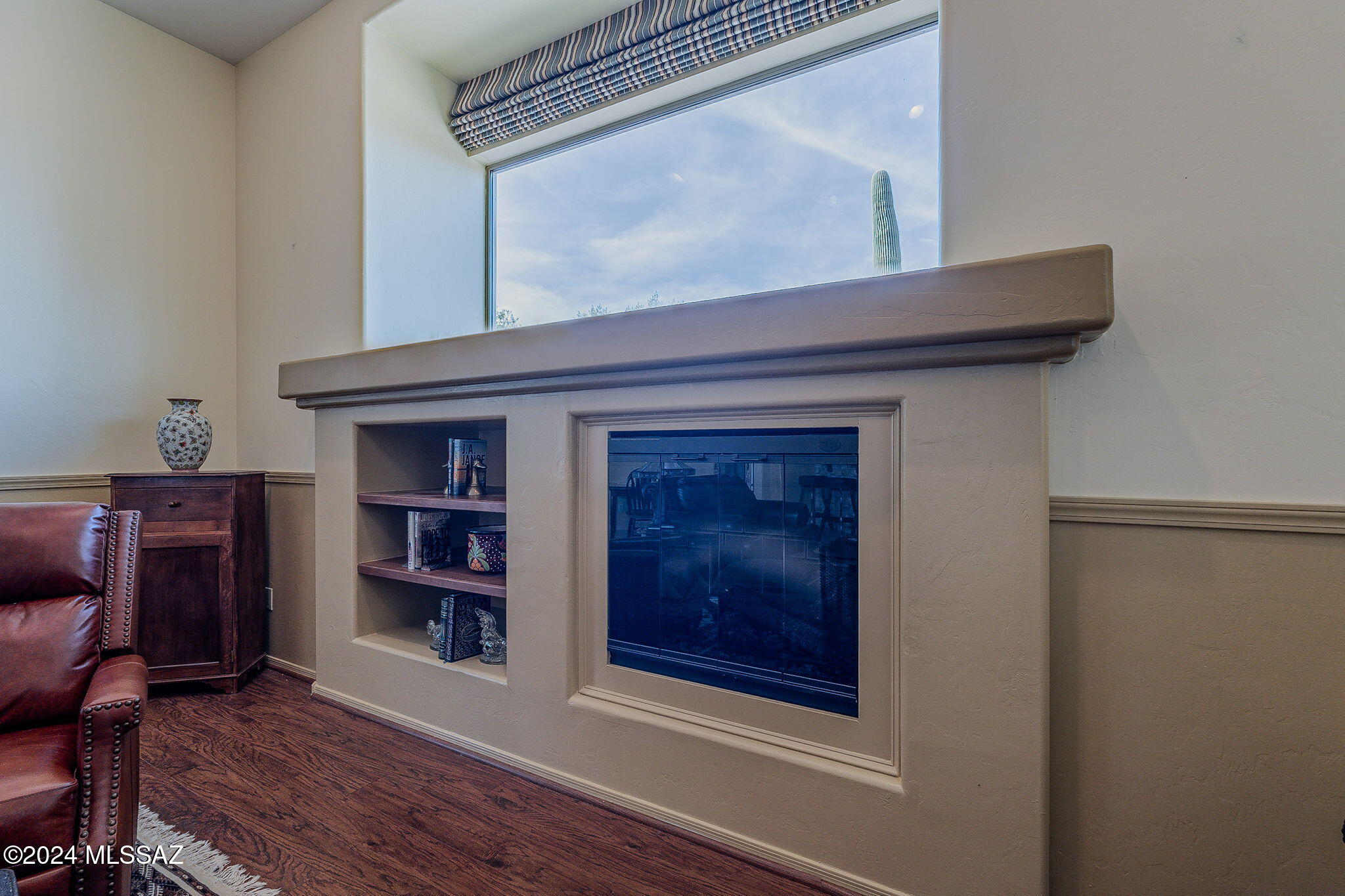 2435 E Mayview – photo