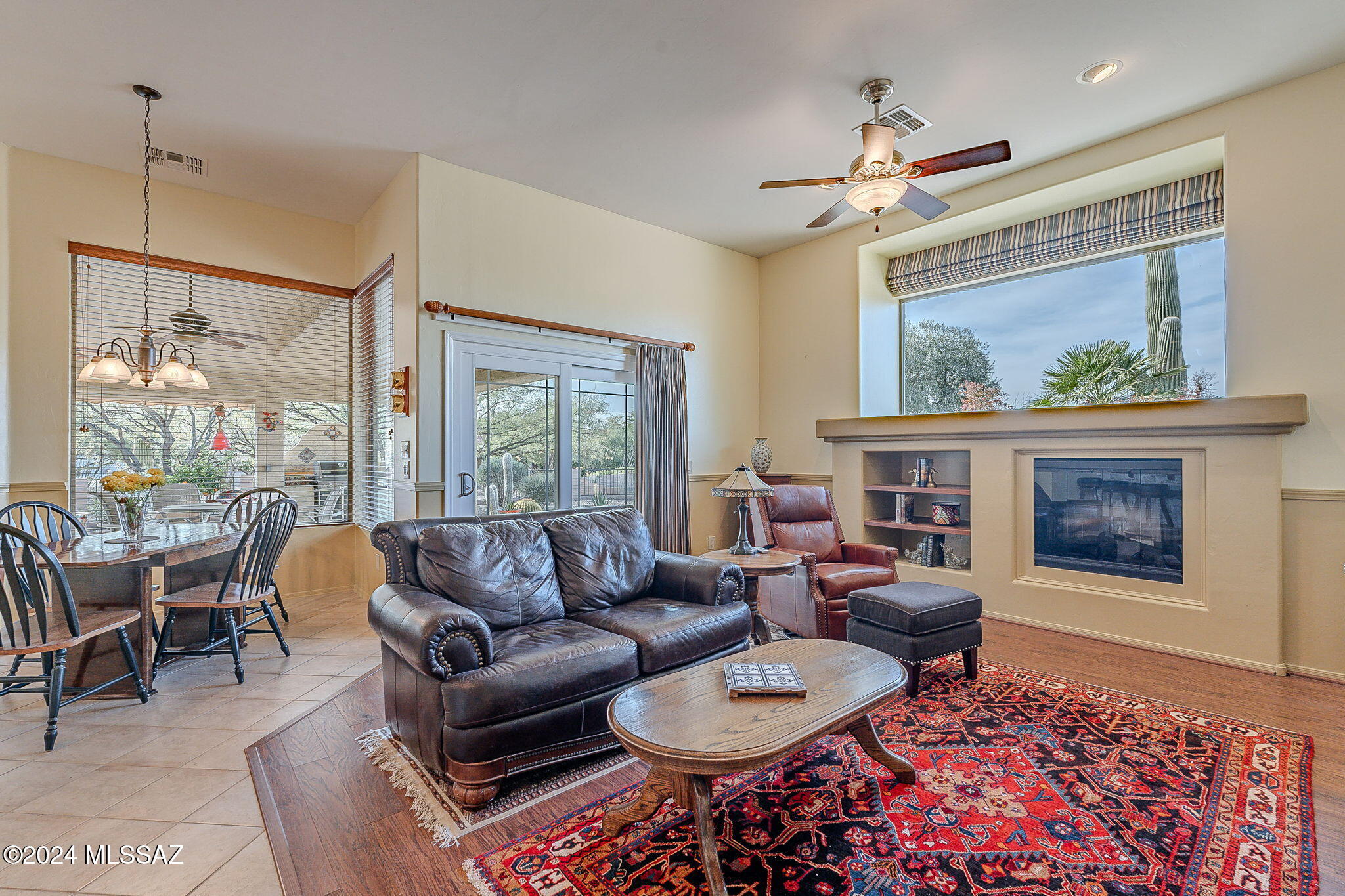 2435 E Mayview – photo