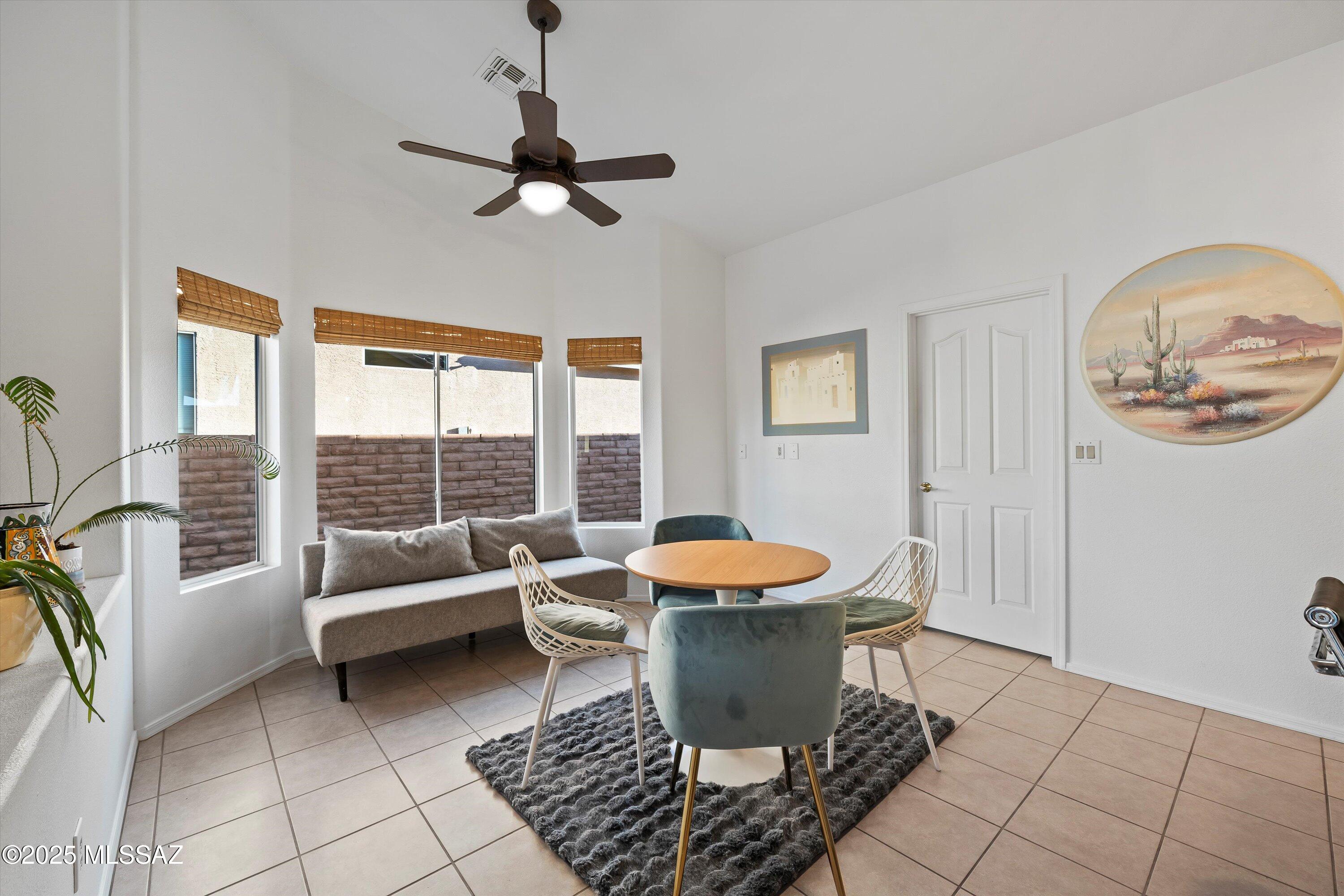 1875 E Wintergreen – photo