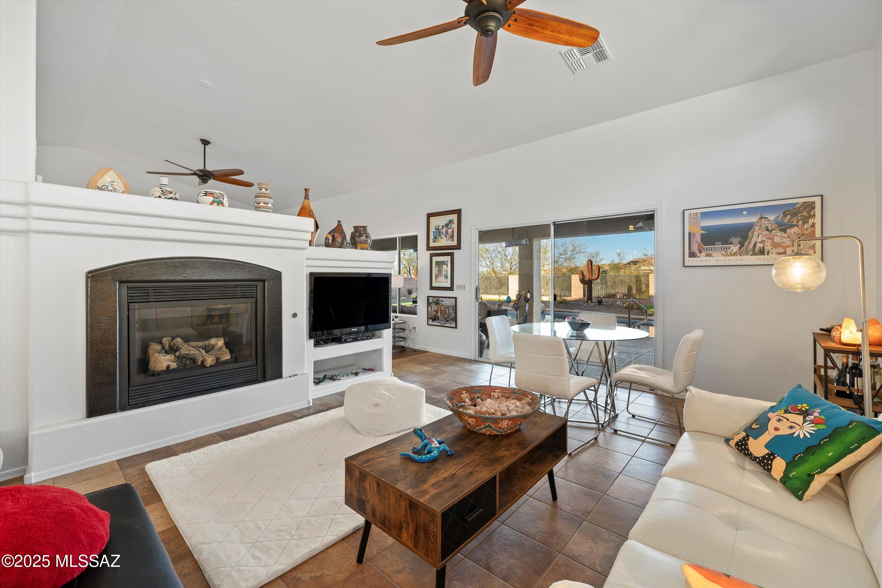 1875 E Wintergreen – photo