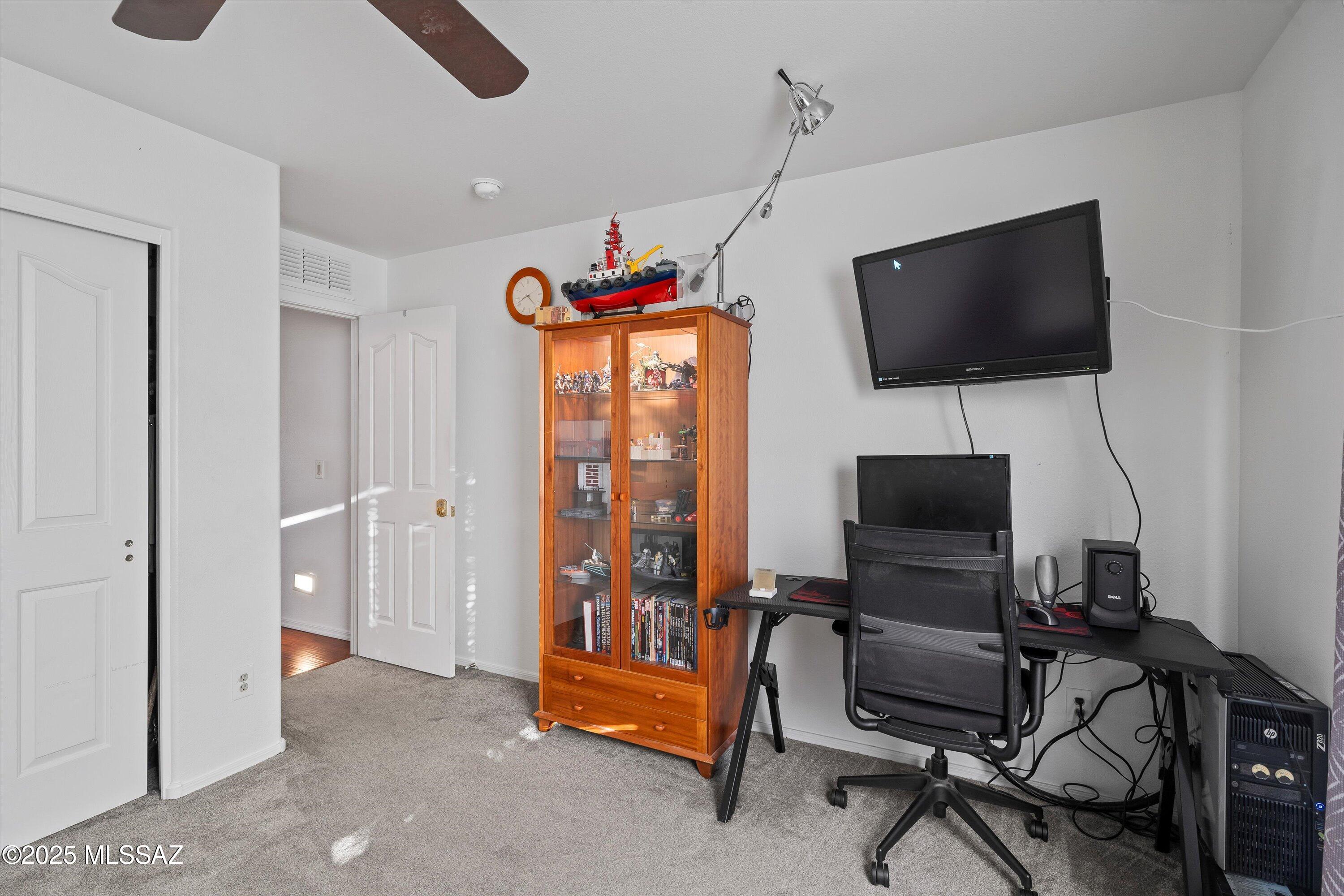 1875 E Wintergreen – photo