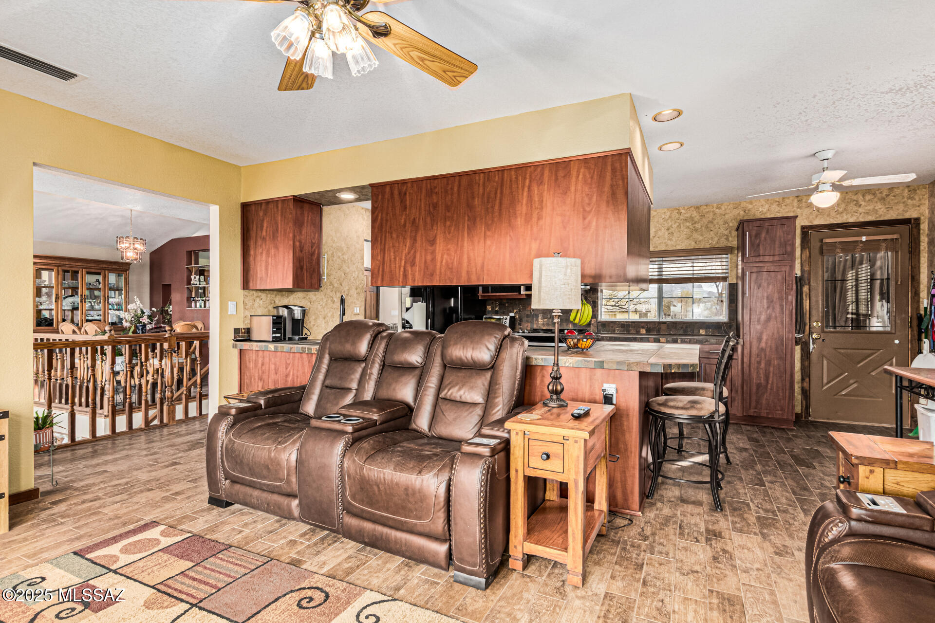 15850 N Razorback Ridge – photo