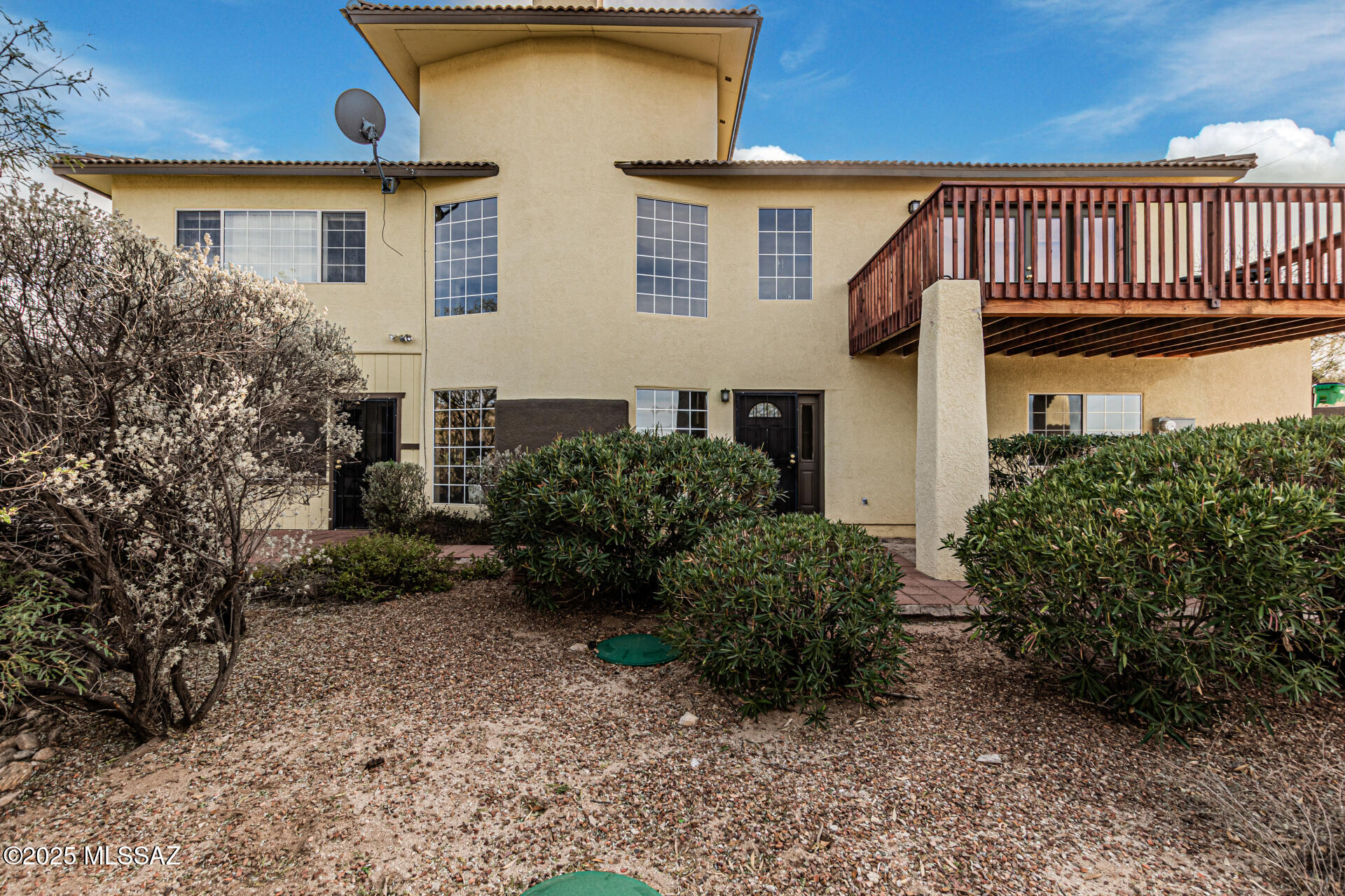 15850 N Razorback Ridge – photo
