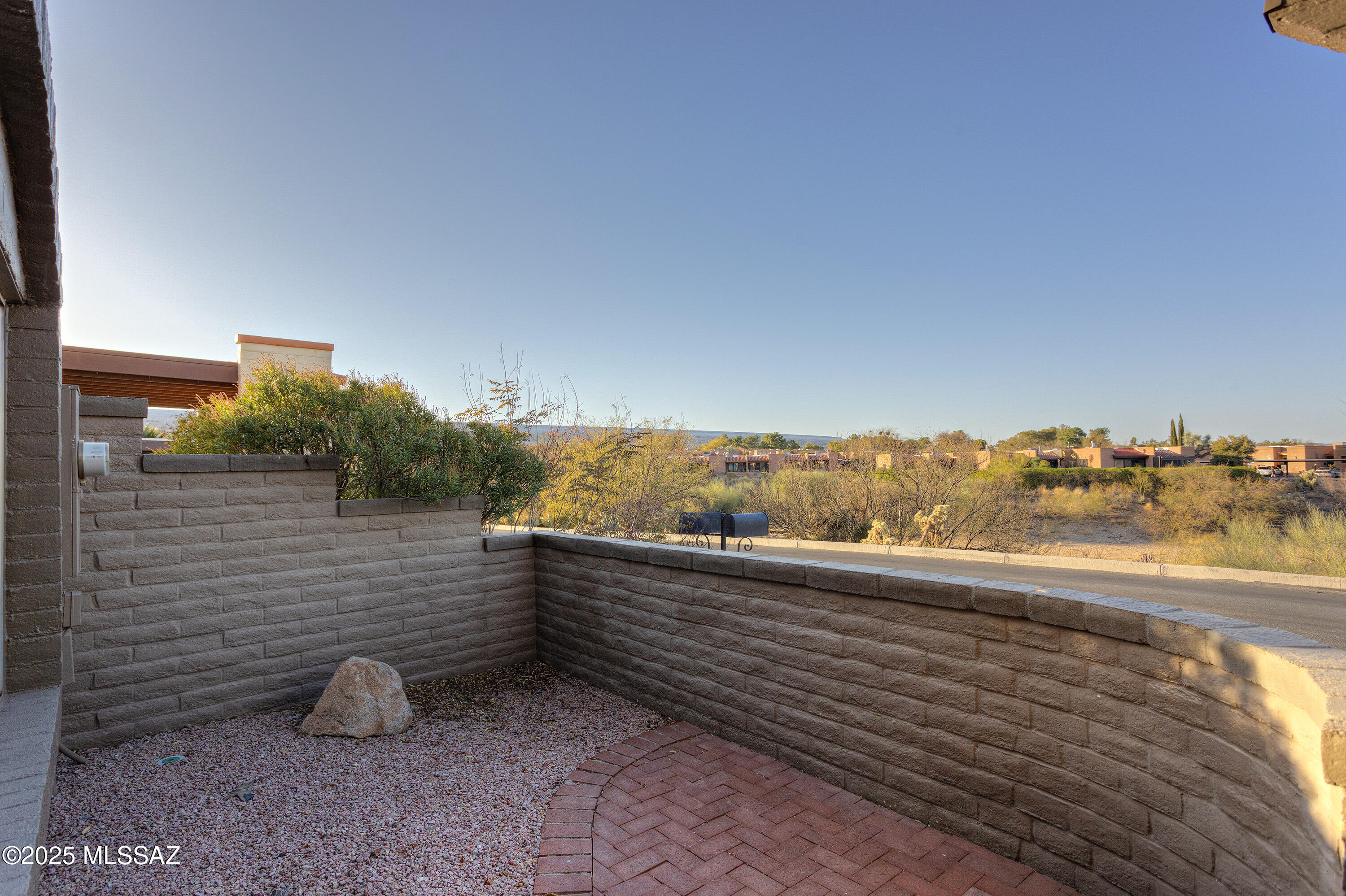 1287 W Calle Altamira – photo
