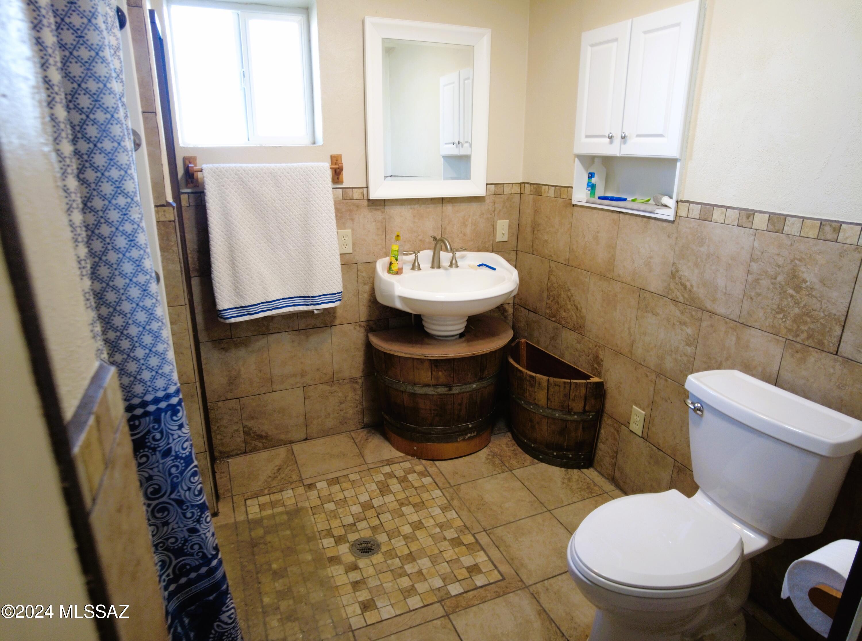 1140 W Jennella – photo
