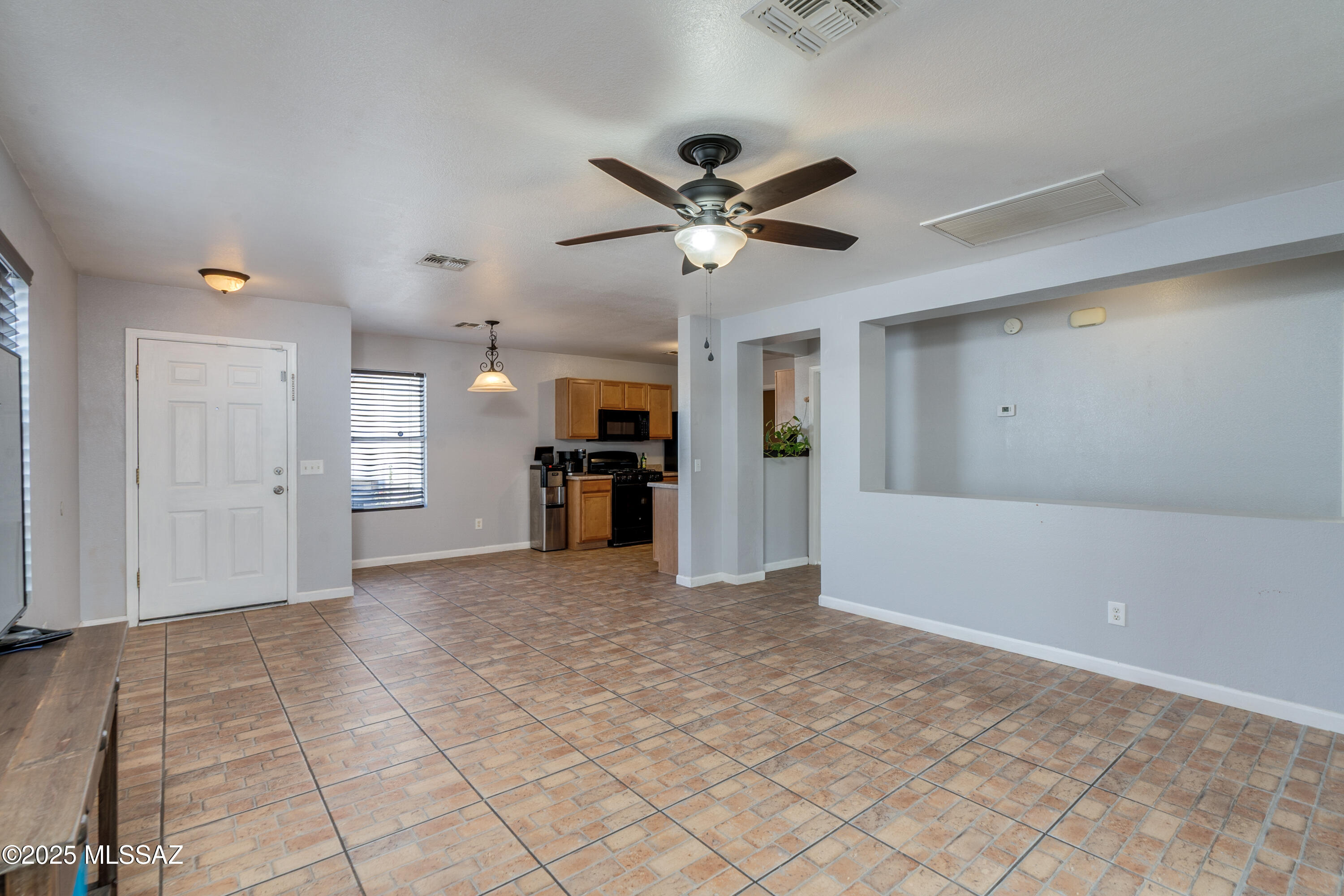 3716 W Fenton – photo