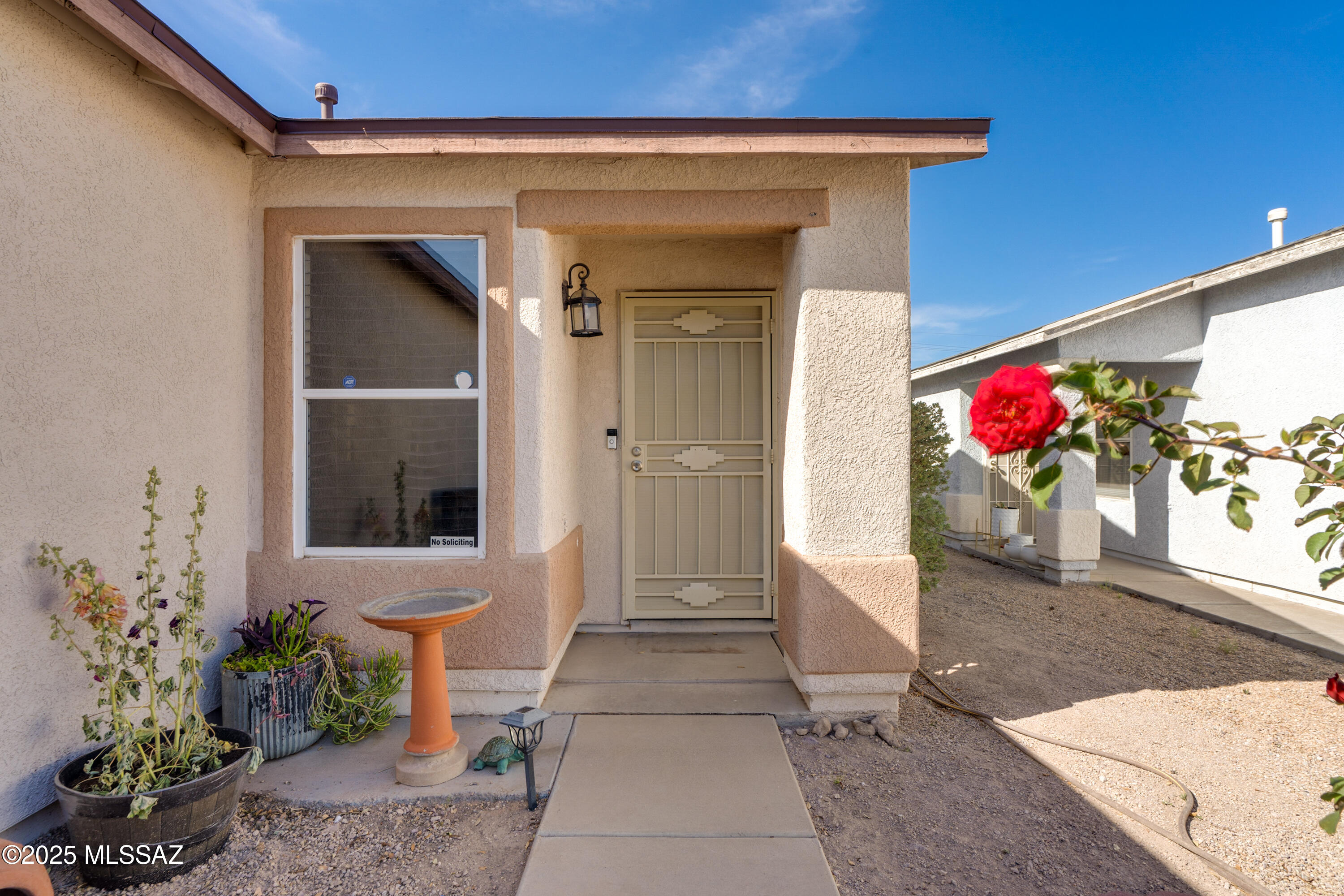 3716 W Fenton – photo