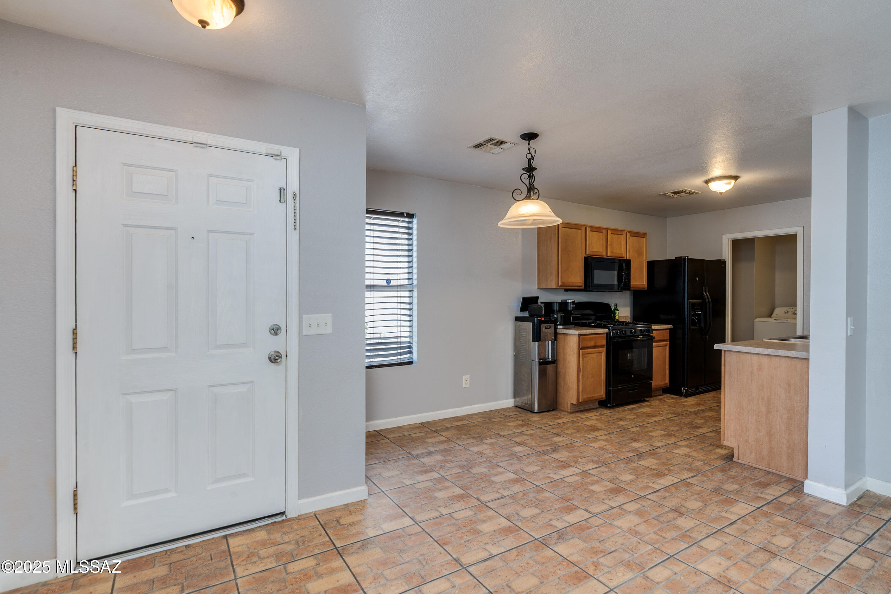 3716 W Fenton – photo