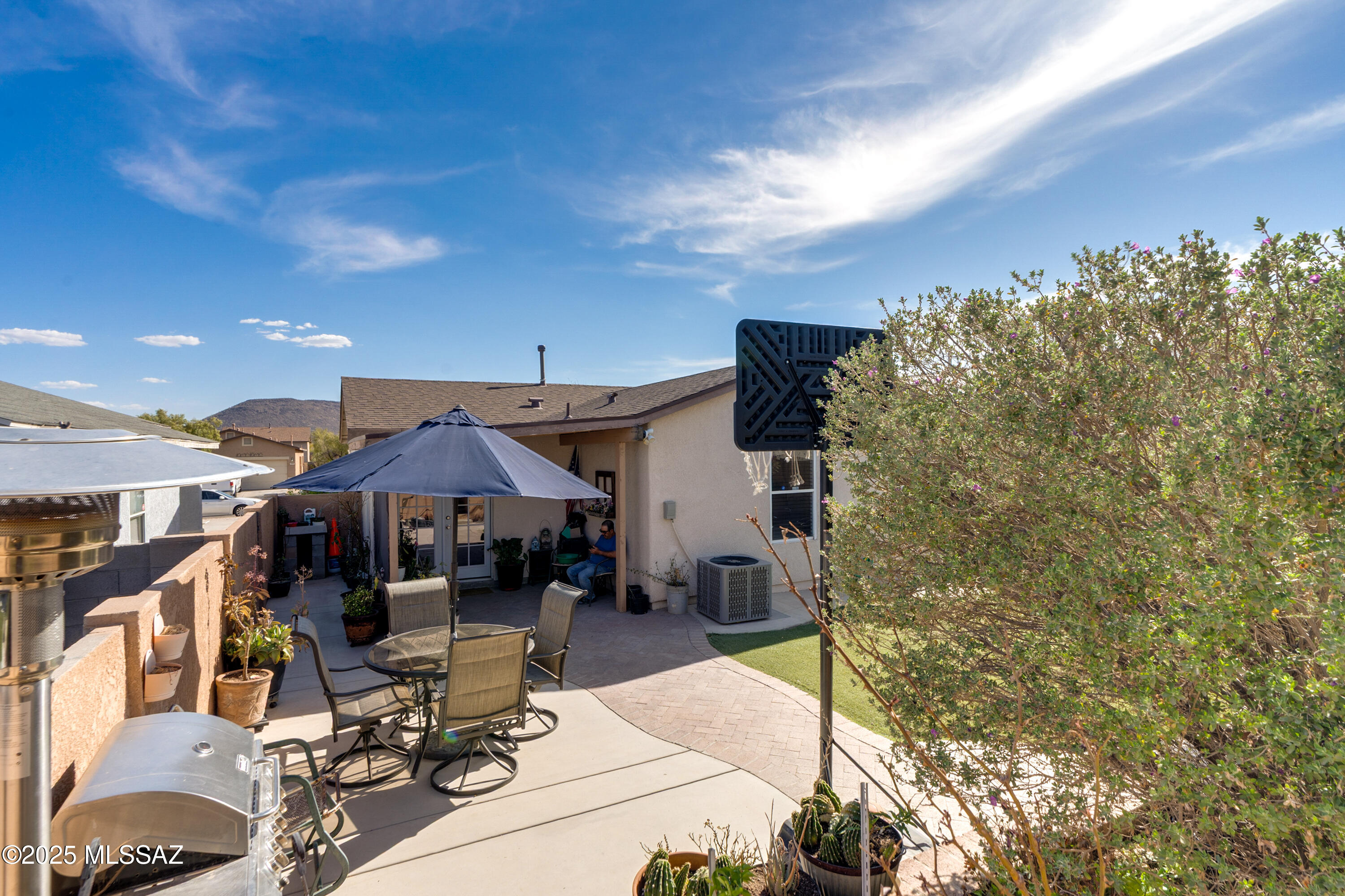 3716 W Fenton – photo