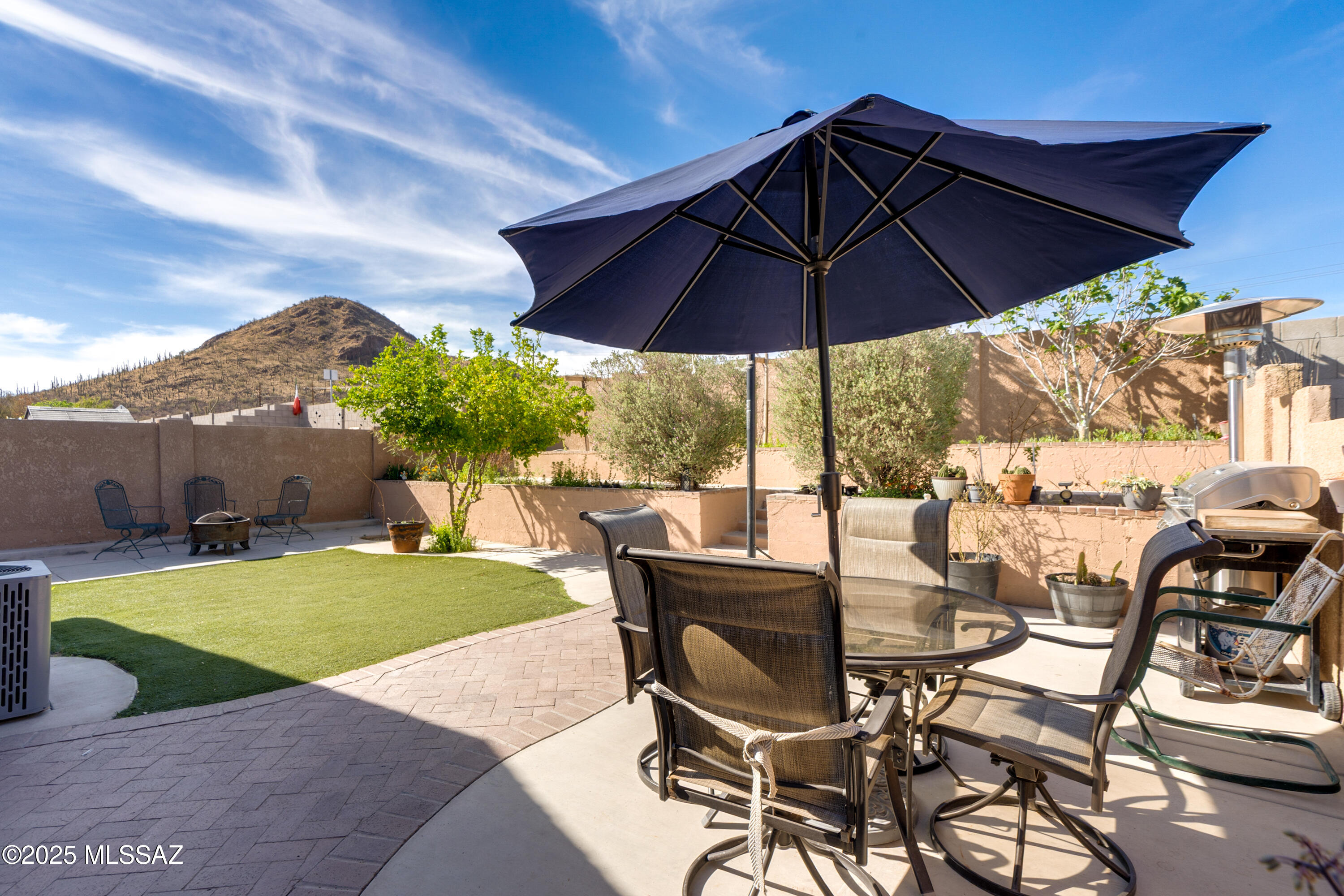 3716 W Fenton – photo