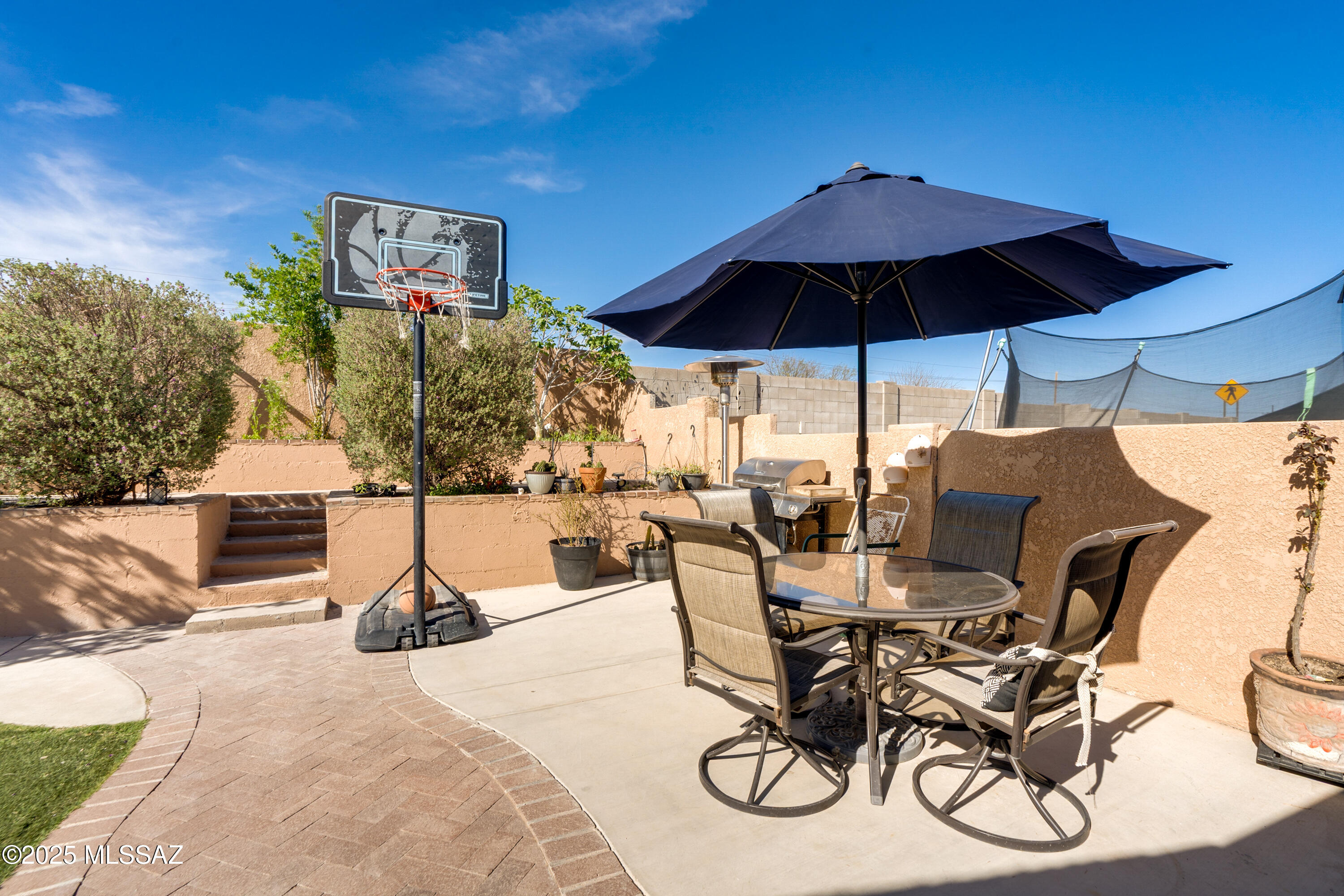 3716 W Fenton – photo