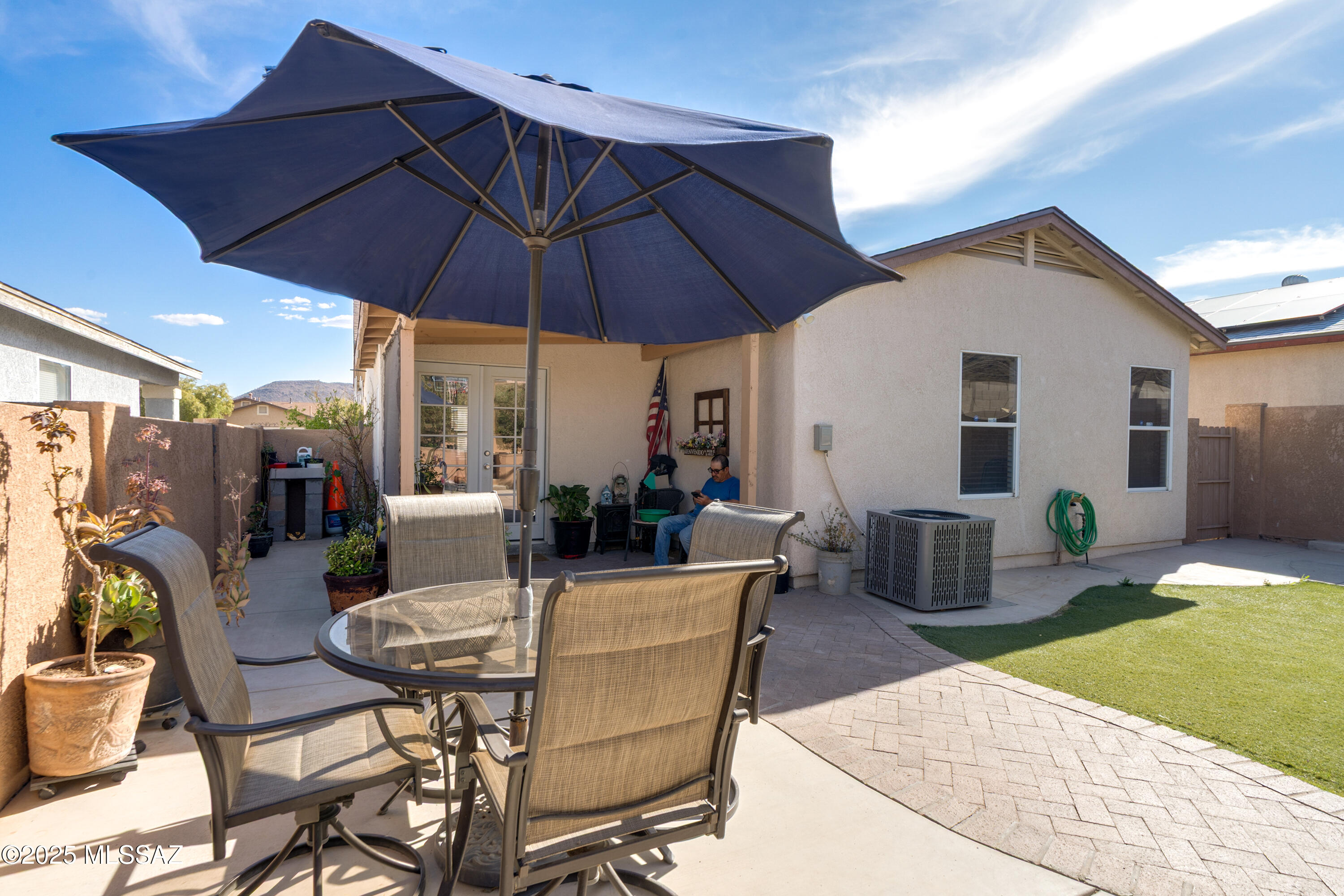 3716 W Fenton – photo