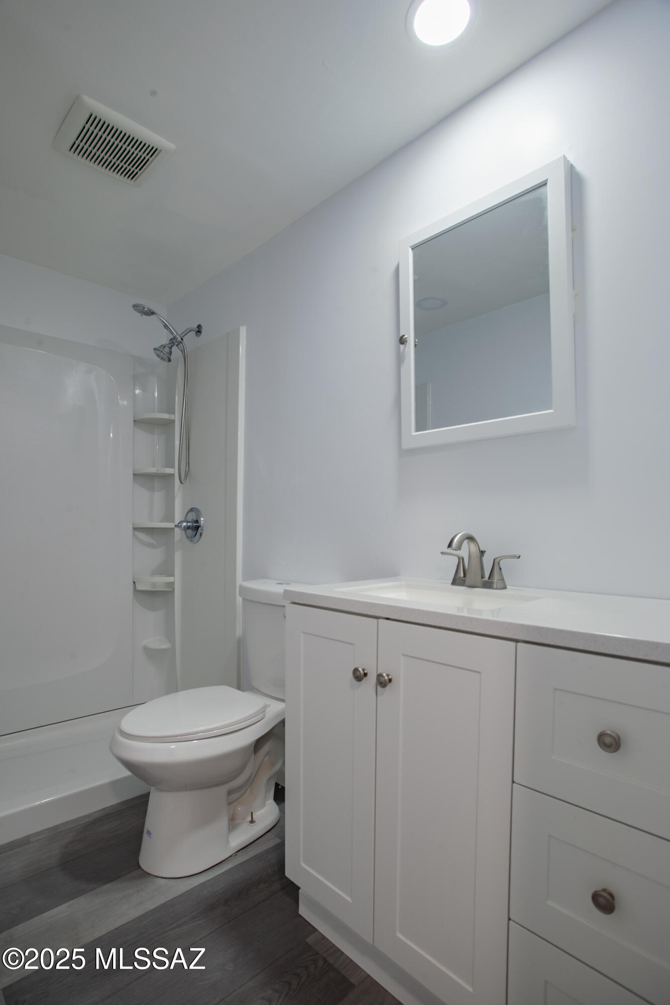 4657 E 29th – photo