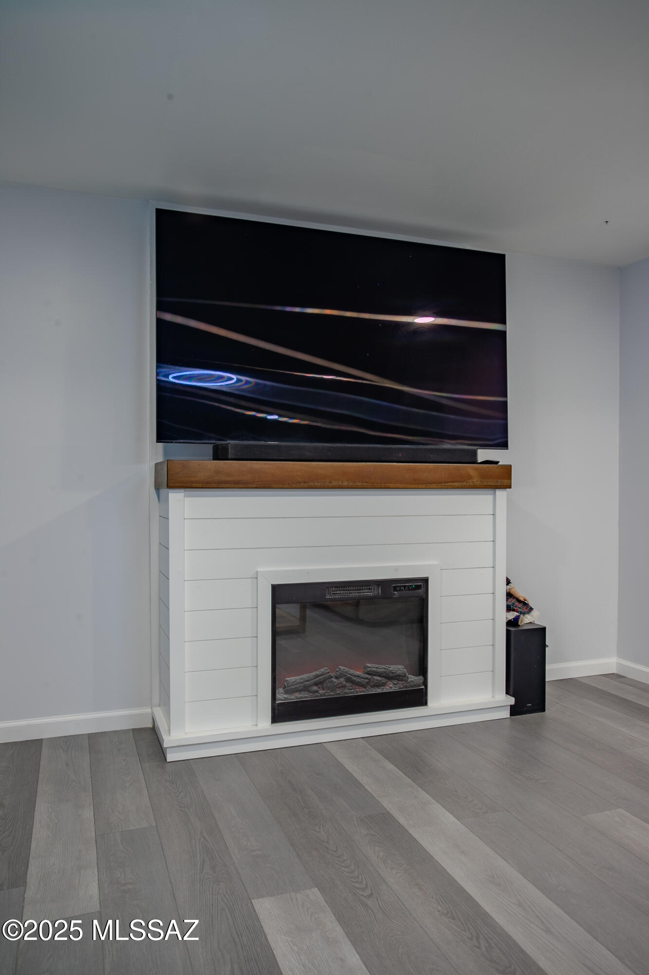 4657 E 29th – photo