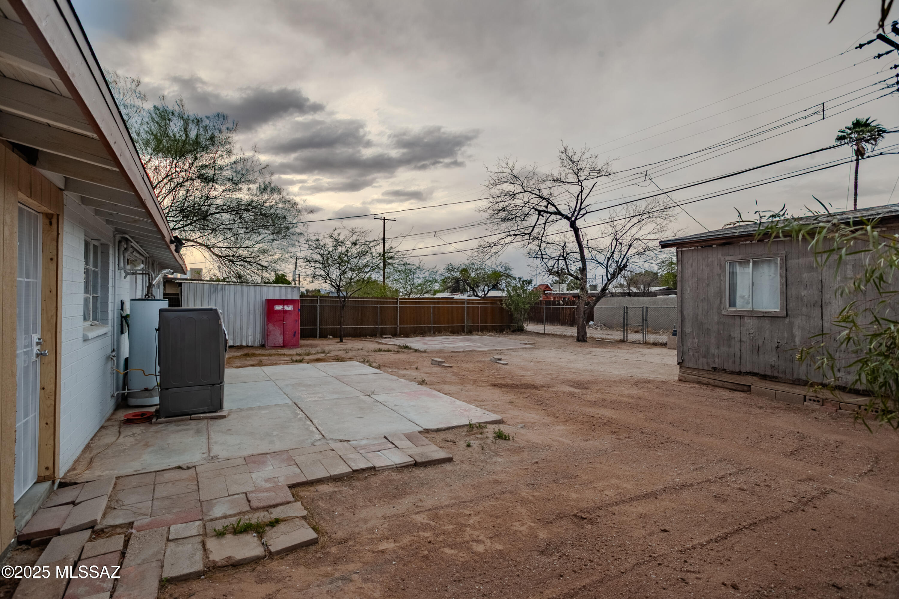 4657 E 29th – photo