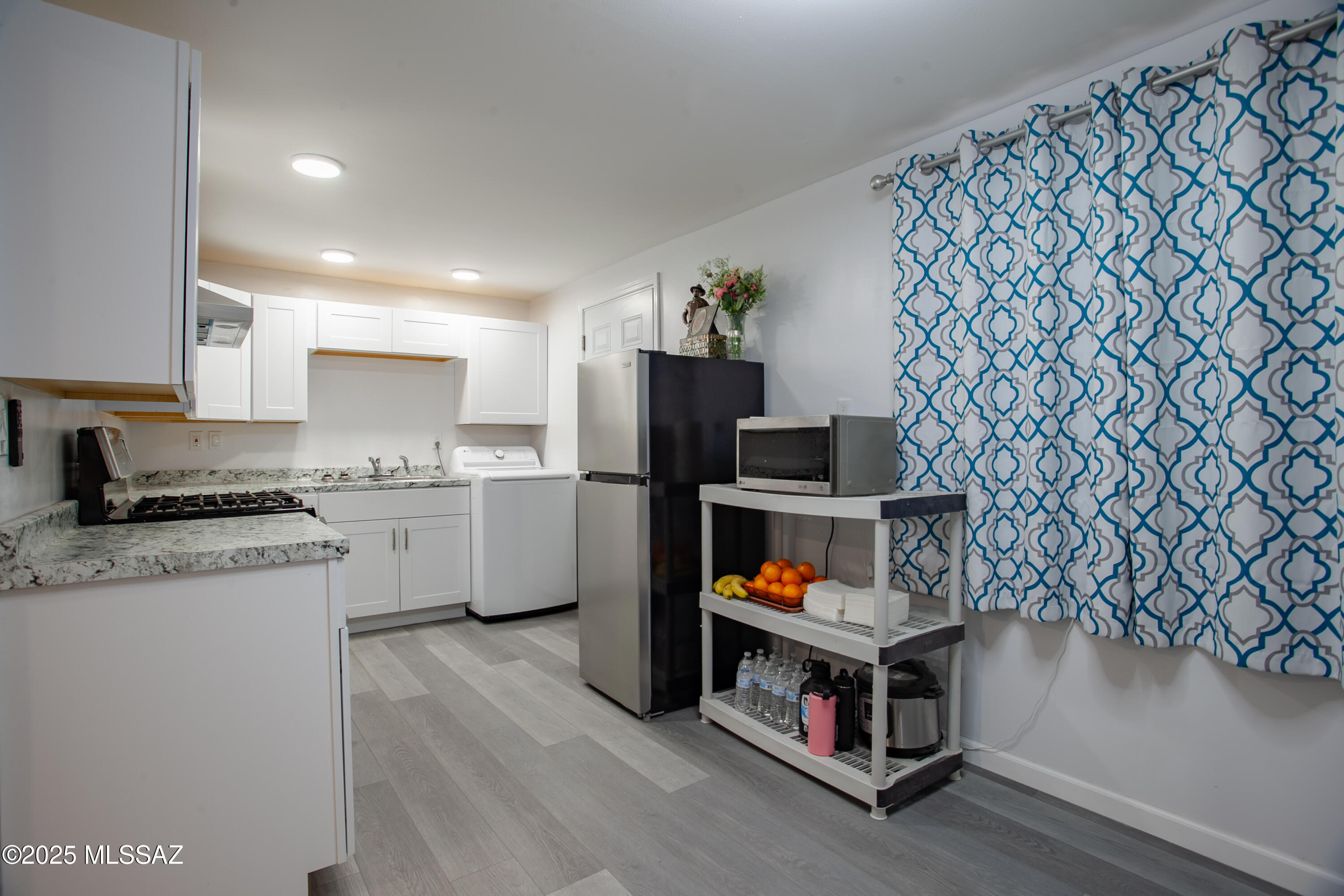 4657 E 29th – photo