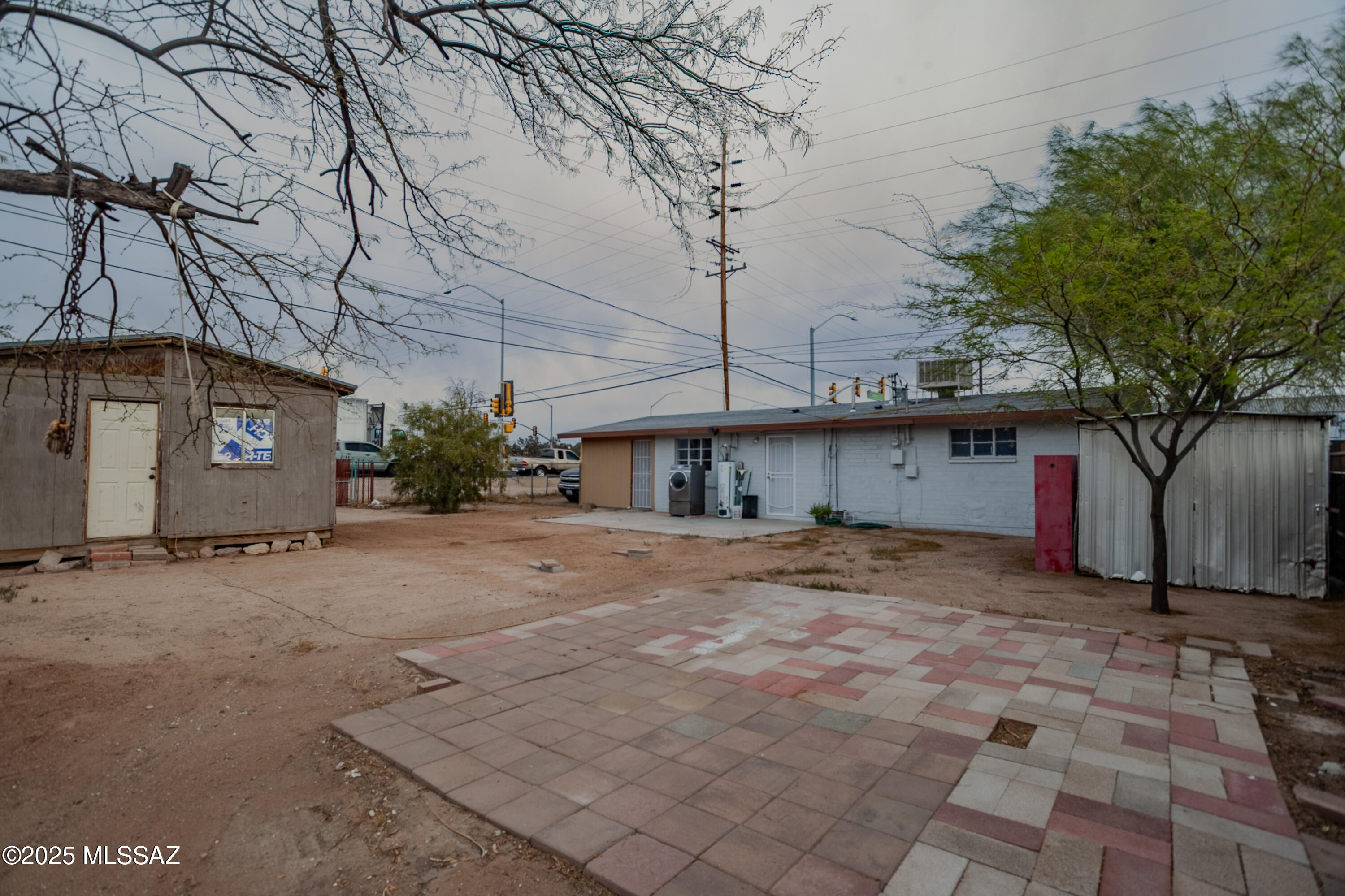 4657 E 29th – photo