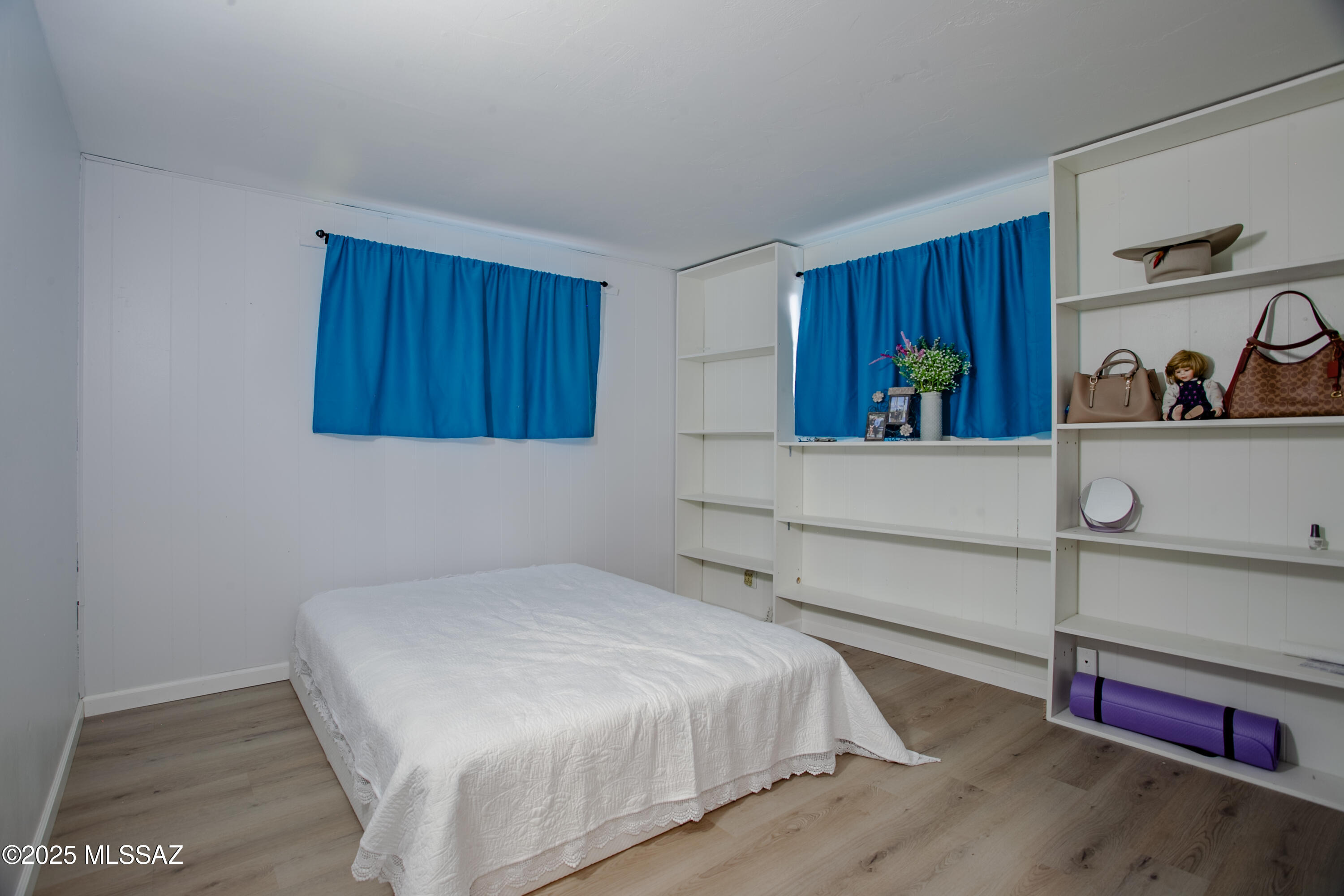 4657 E 29th – photo