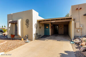 1379 W Camino Lucientes