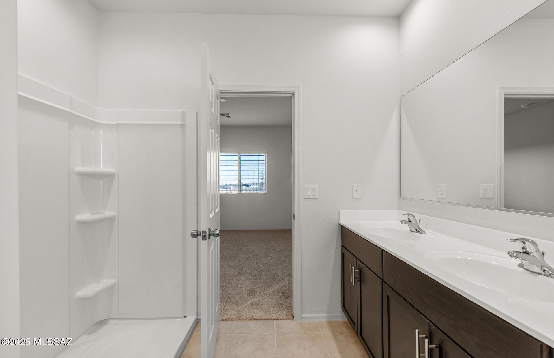 834 W Calle El Teclado – photo