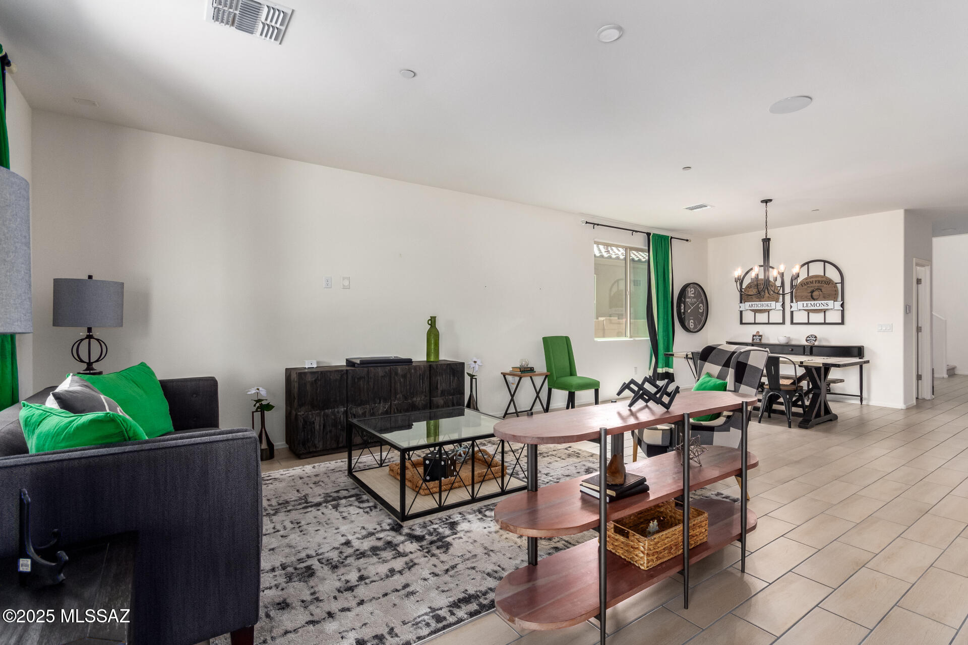 903  Calle Tolima – photo