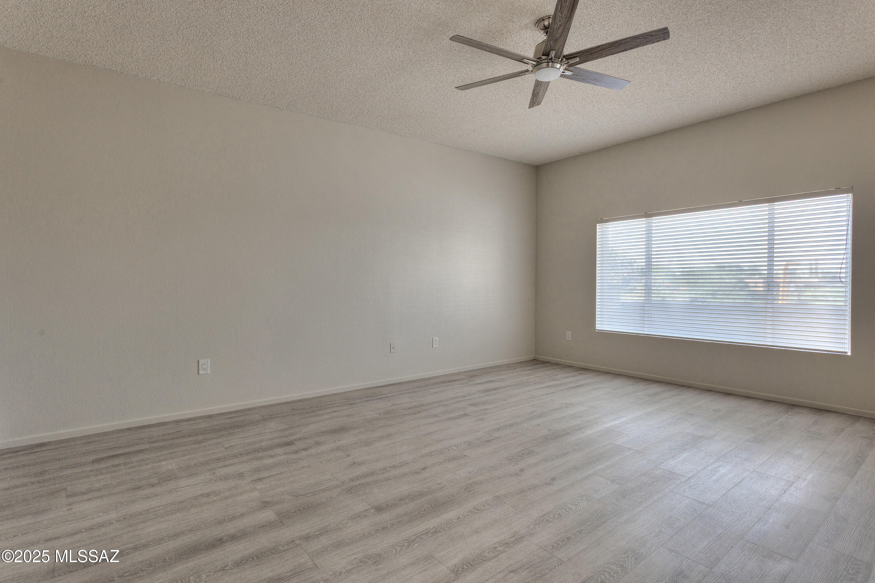 1287 W Calle Altamira – photo