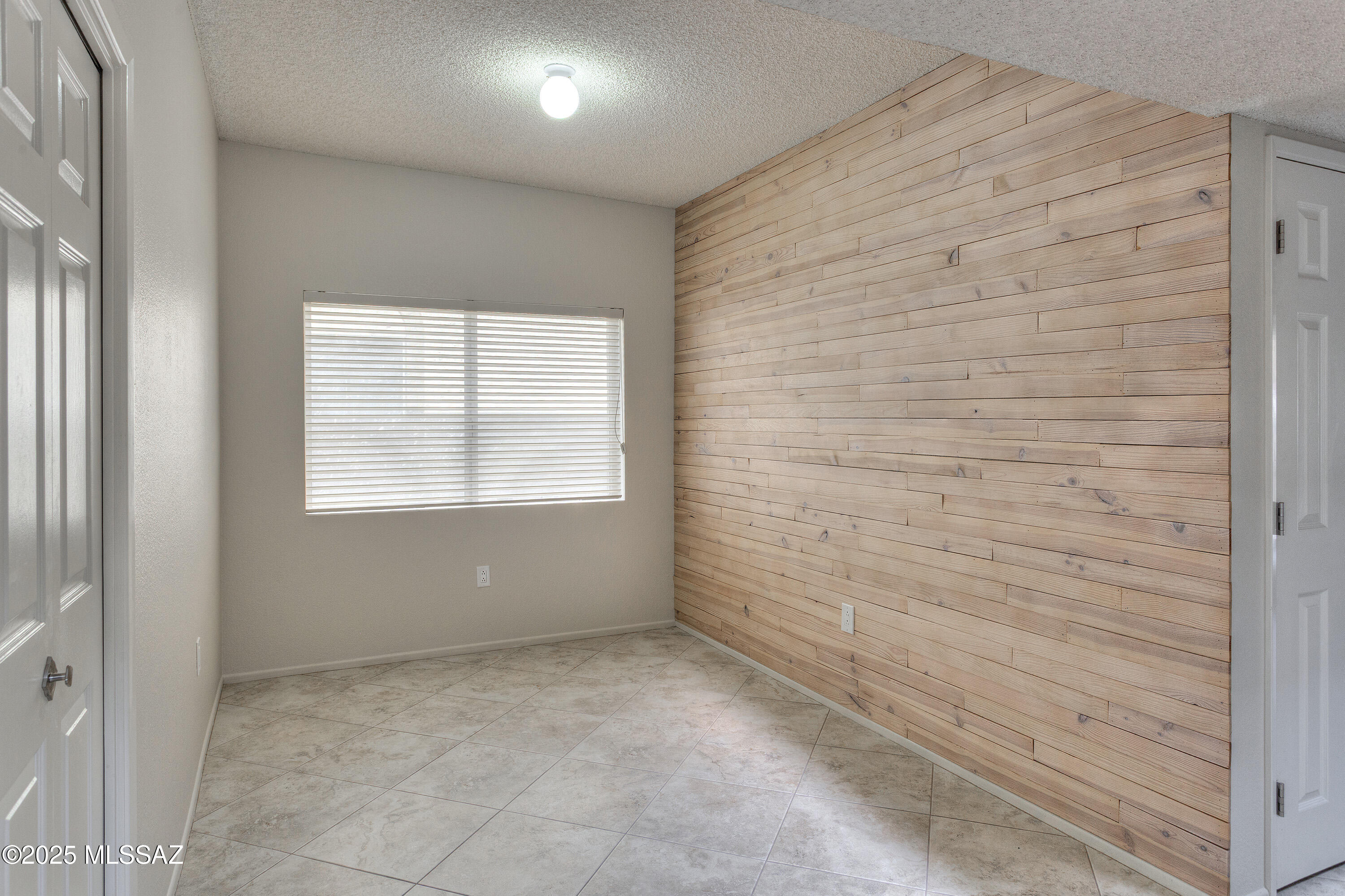 1287 W Calle Altamira – photo