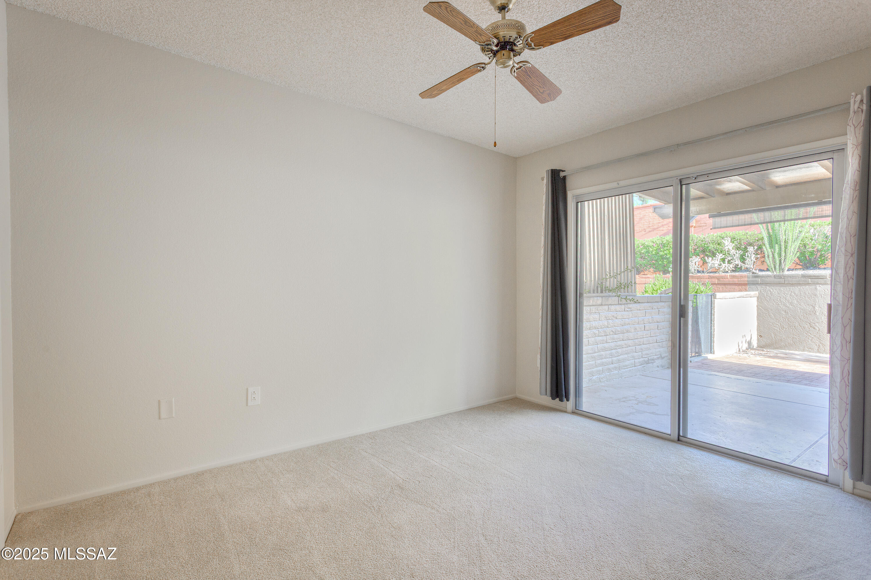 1287 W Calle Altamira – photo