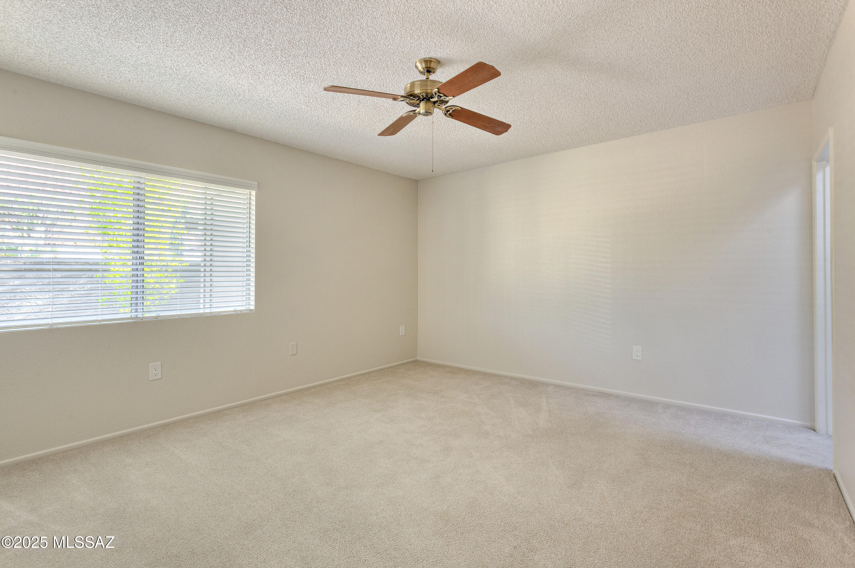 1287 W Calle Altamira – photo