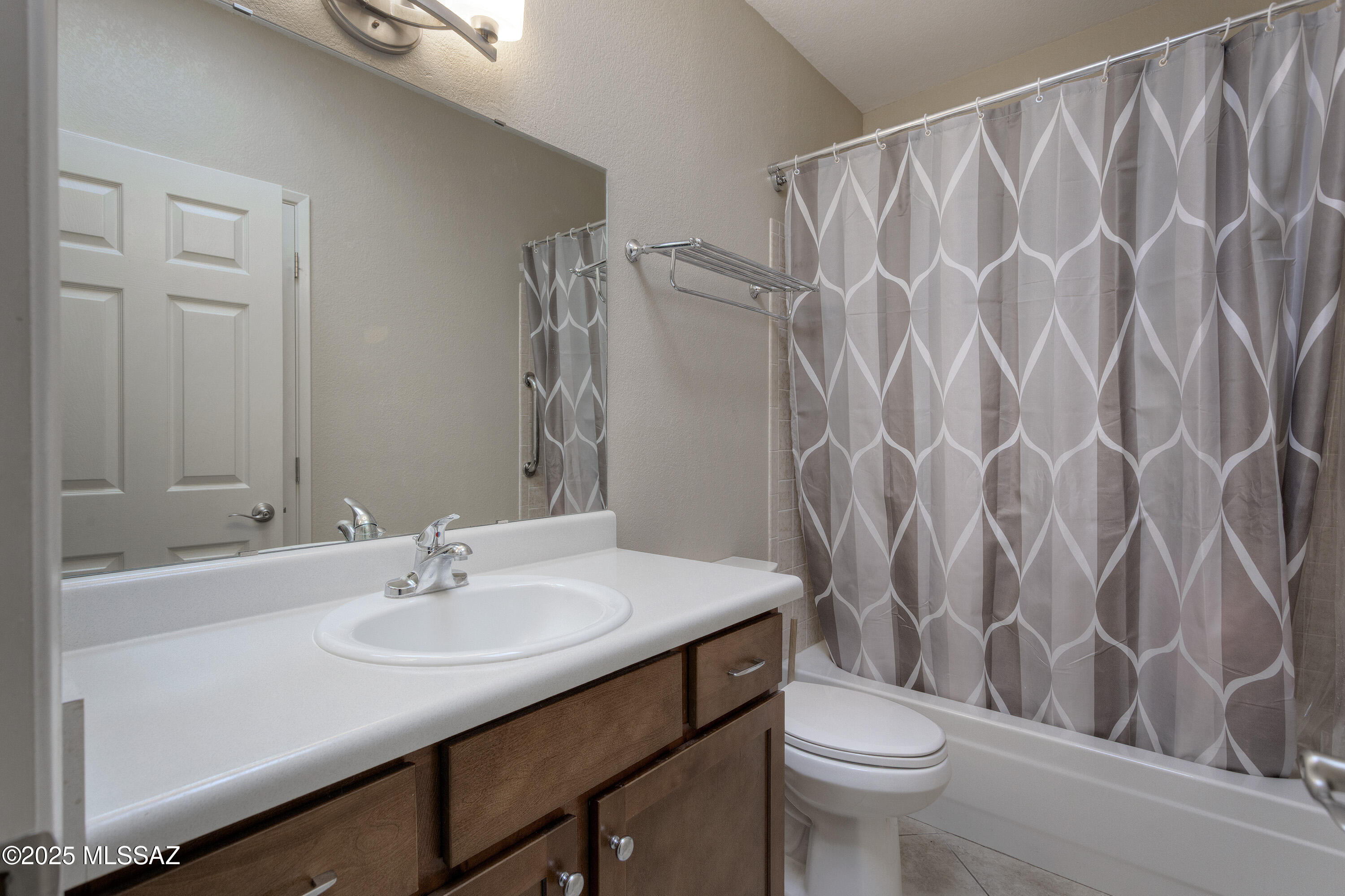 1287 W Calle Altamira – photo