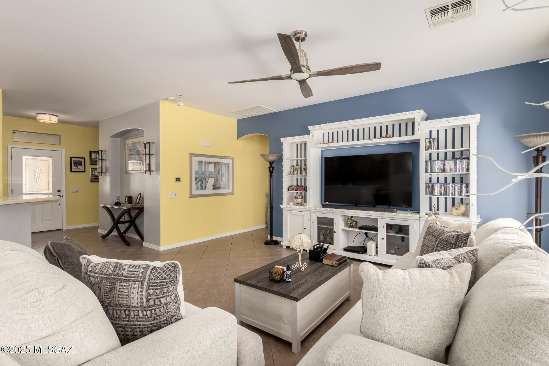 415 W Calle Sedillo – photo