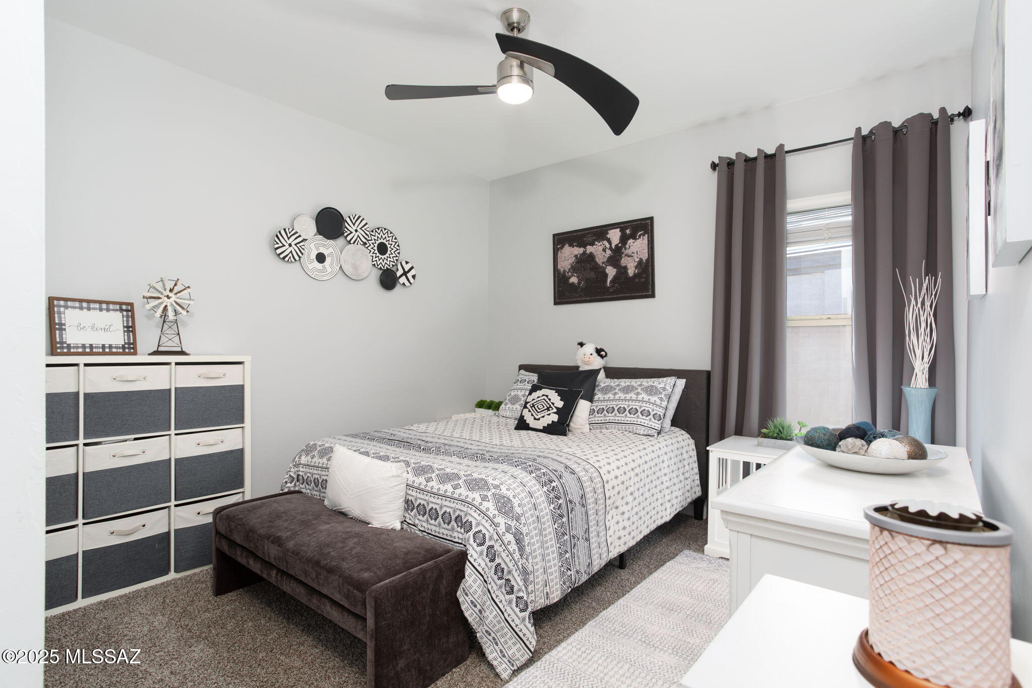 12481 W Mieko – photo