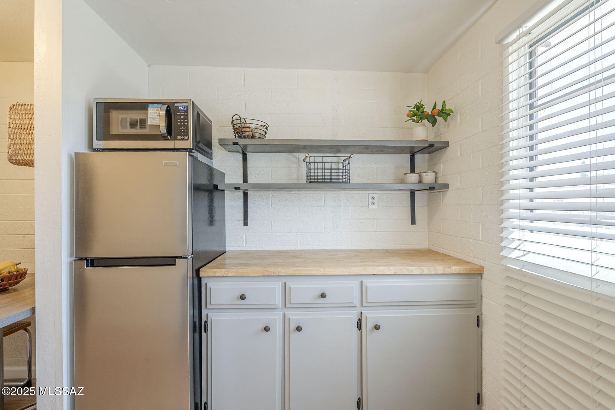 221 S Paseo Tierra APT A – photo