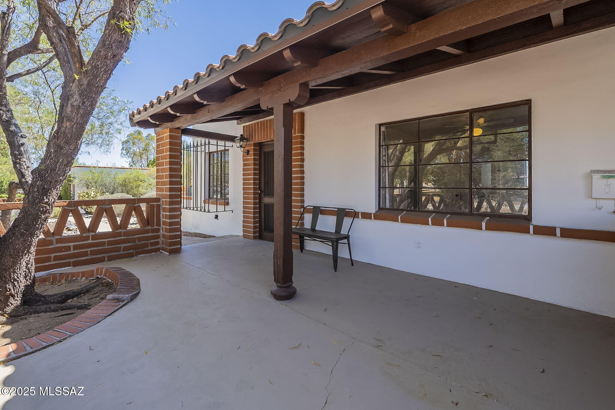 221 S Paseo Tierra APT A – photo