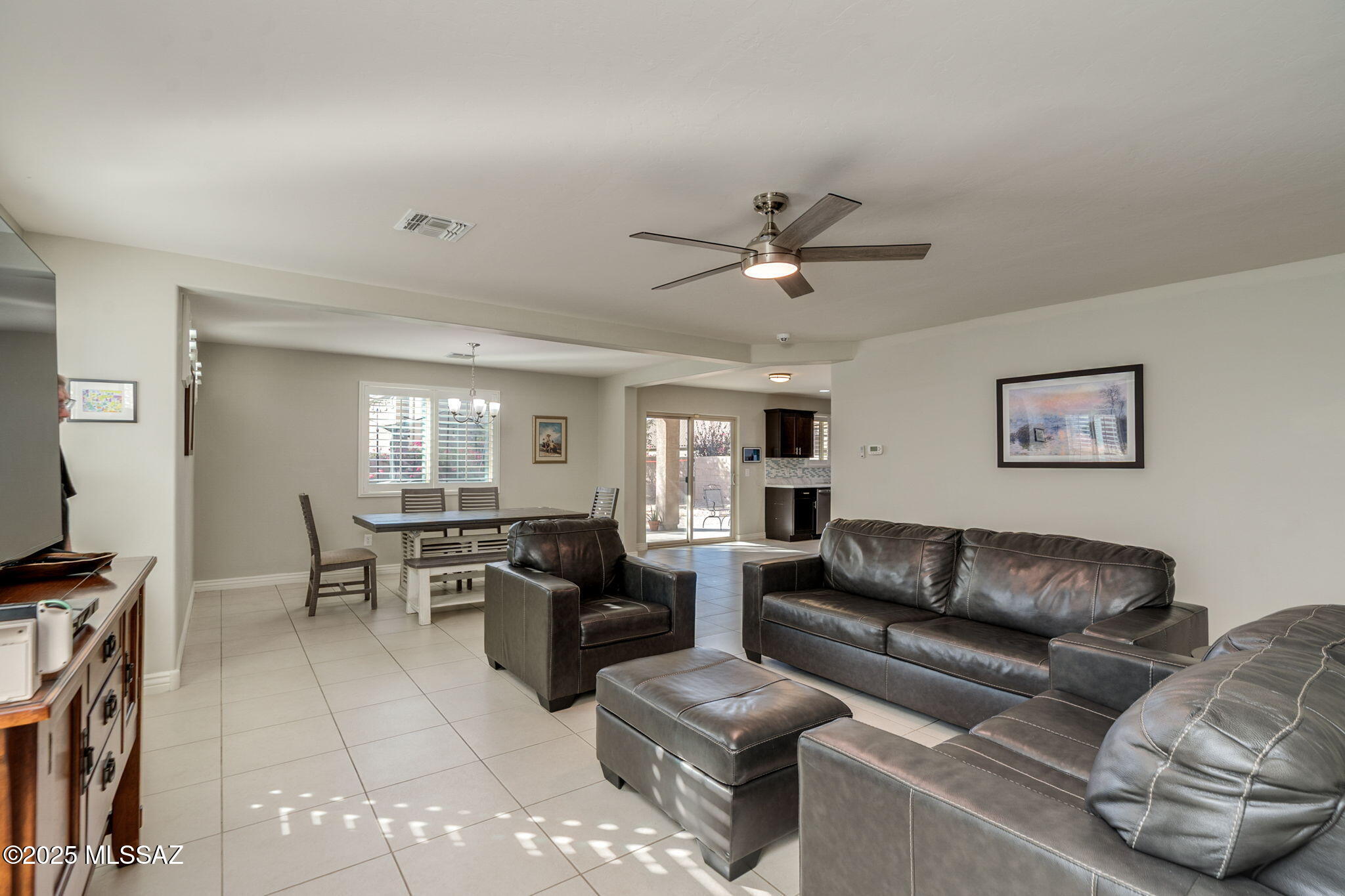8772 W Atlow – photo