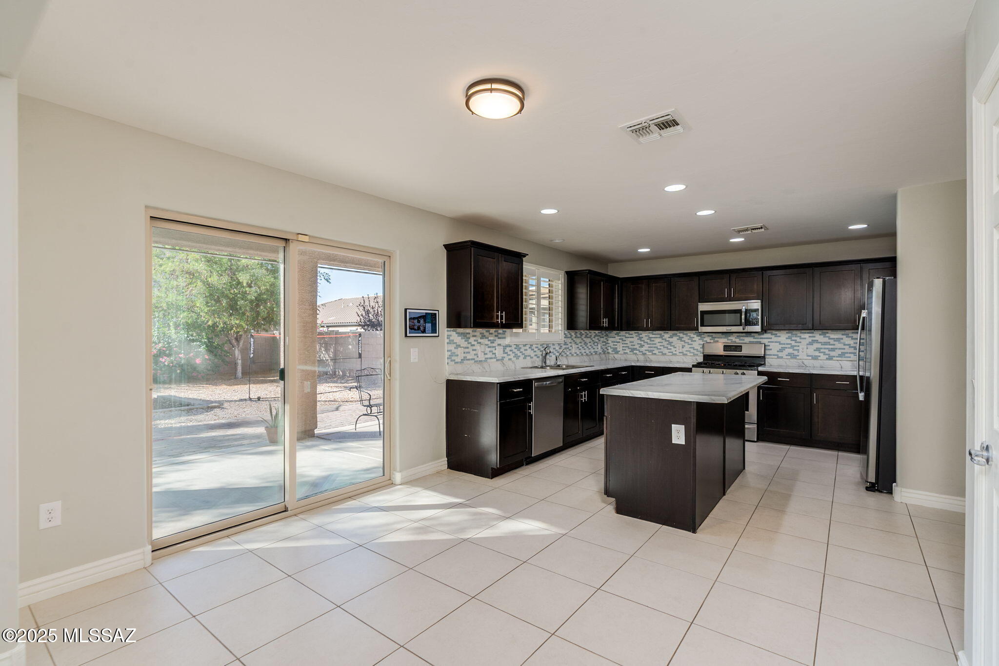 8772 W Atlow – photo