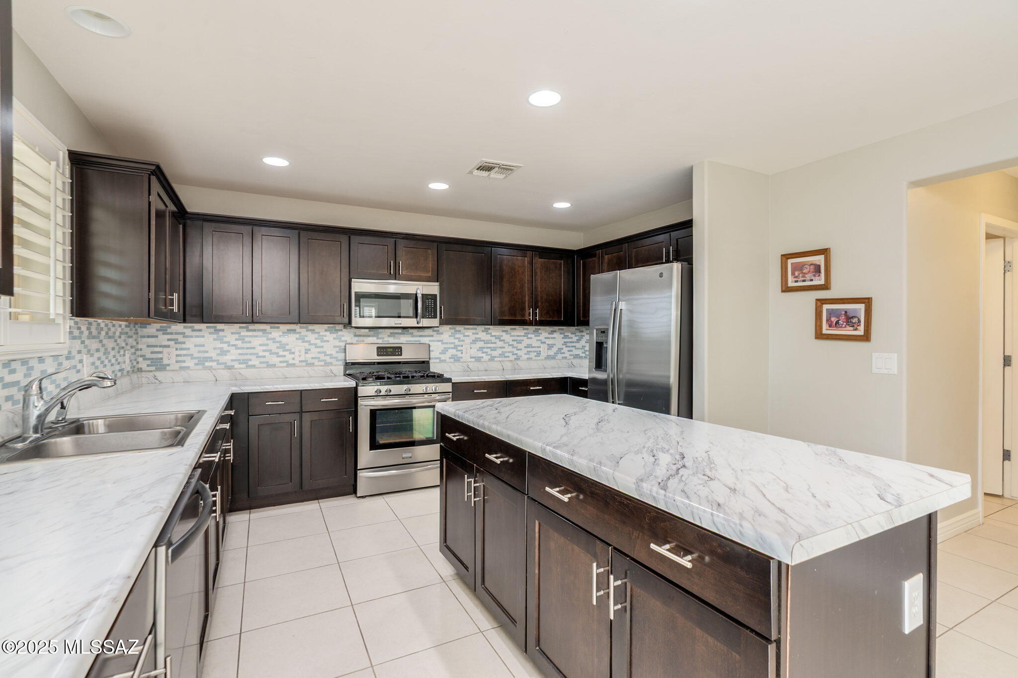8772 W Atlow – photo