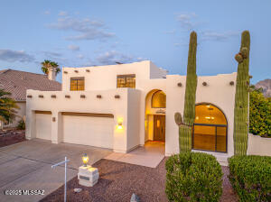 10830 N La Quinta