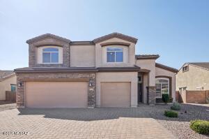 8754 W Denstone