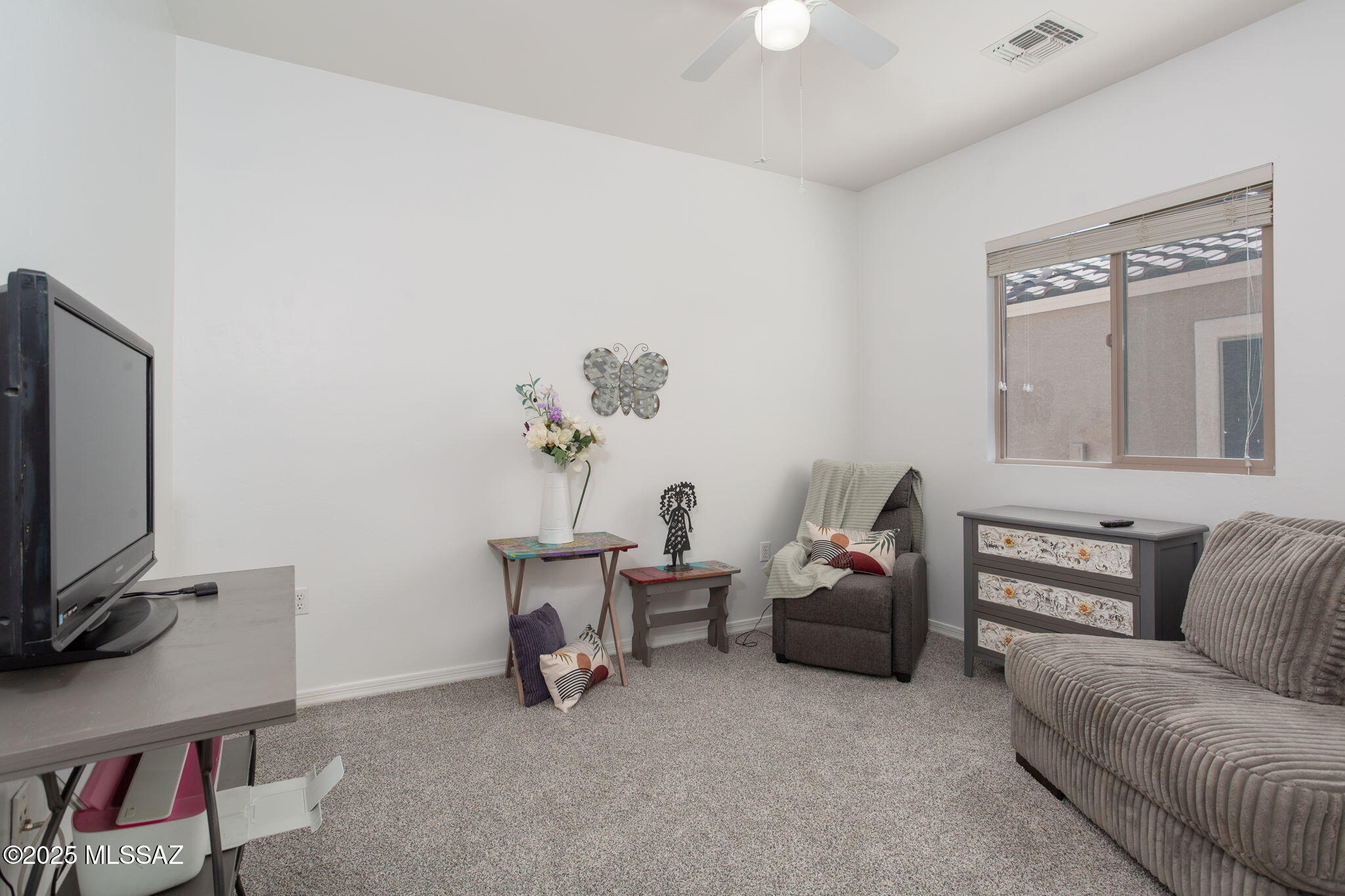307 W Calle Media Luz – photo