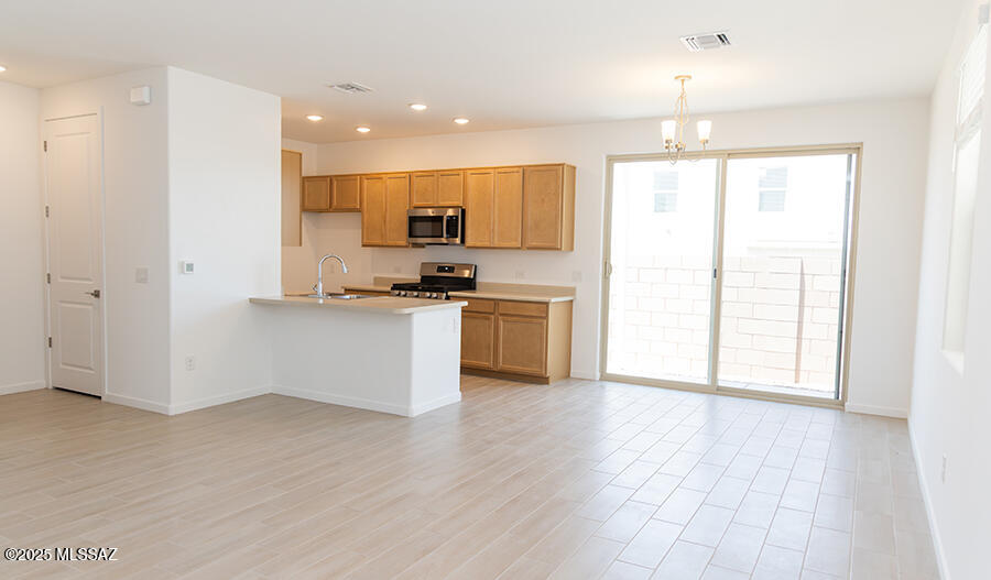 2670 S Brandywine – photo