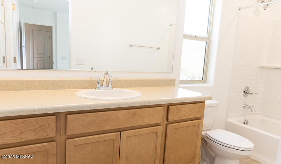 2670 S Brandywine – photo