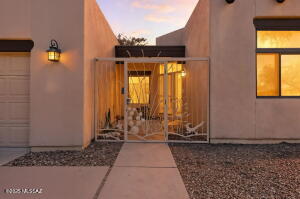 1490 W Crystal Downs