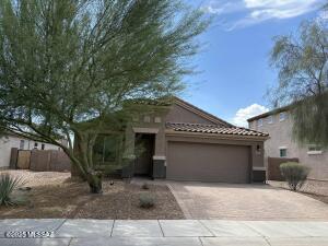 8781 W Atlow