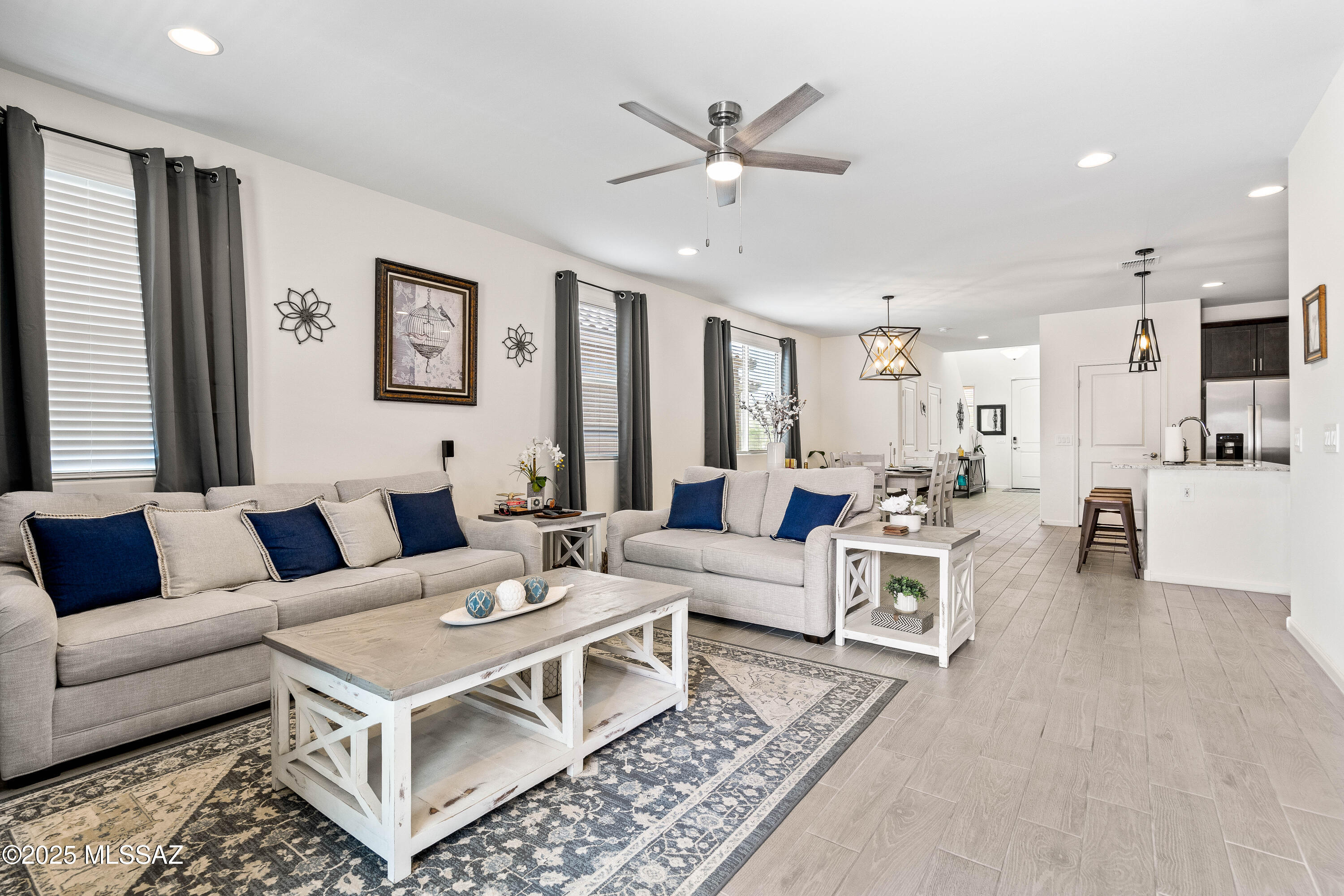 12608 E Caden – photo